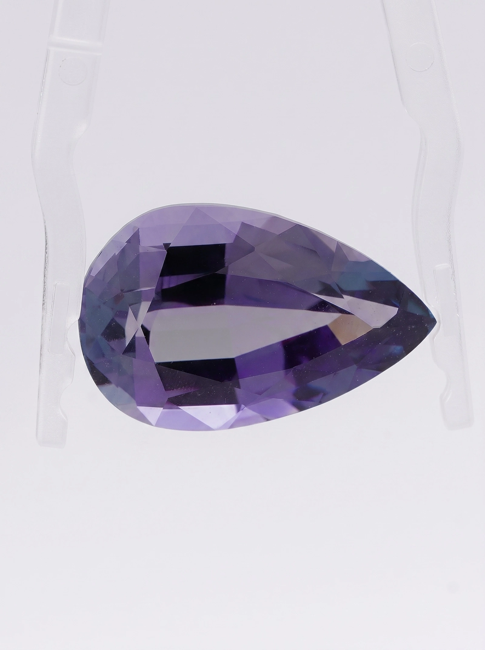 Natural Tanzanite – Internally Flawless – Bellerophon Certified / NO-B62952 — view 5