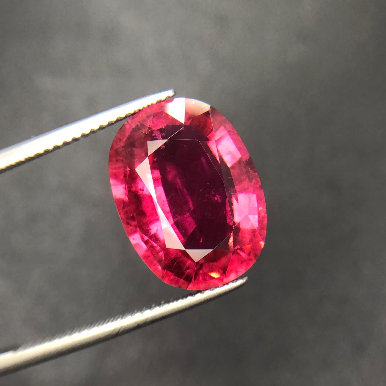 8.35 ct Rubelite Tourmaline from Afghsnistan — view 3