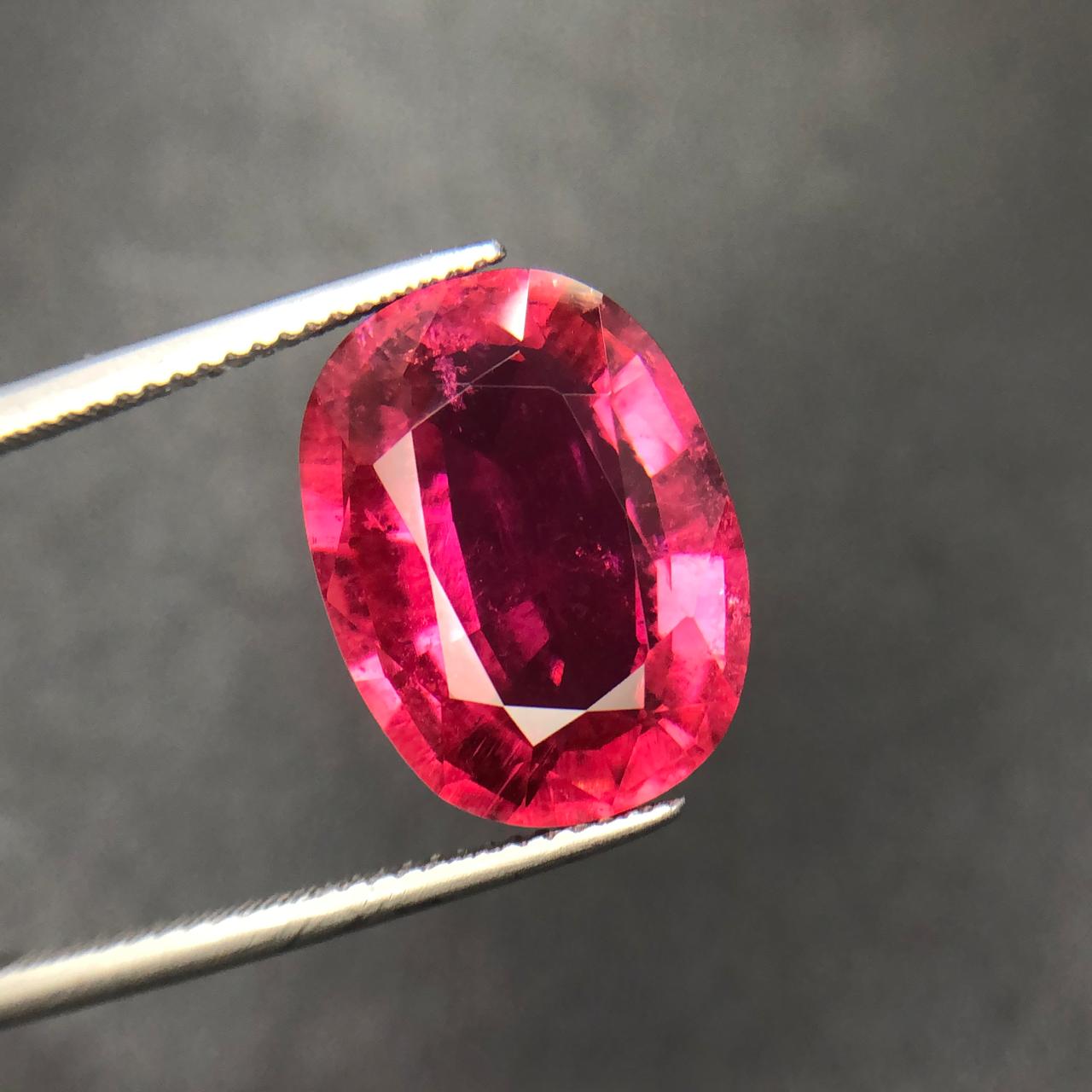 8.35 ct Rubelite Tourmaline from Afghsnistan — view 4
