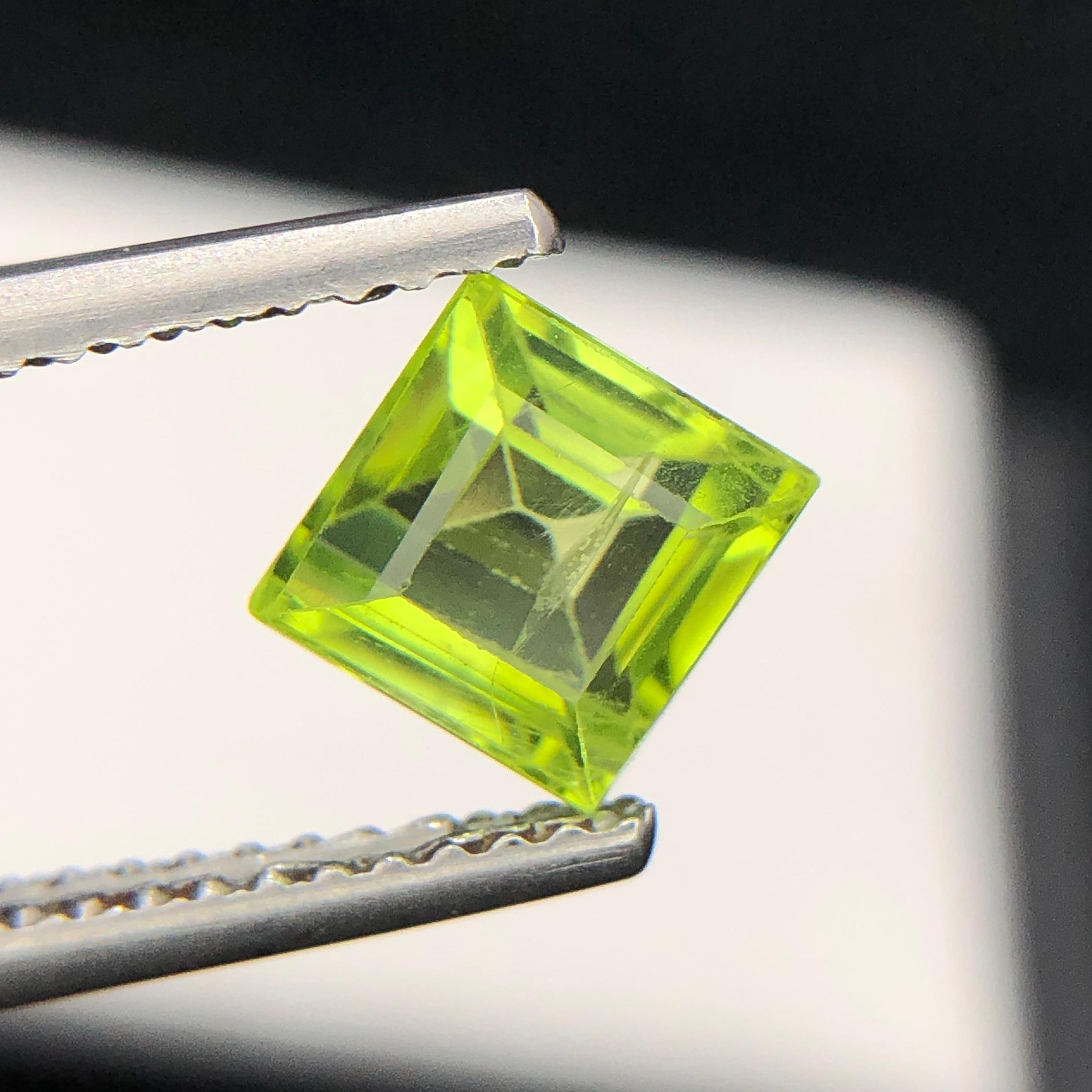 1.45 ct Peridot — view 3