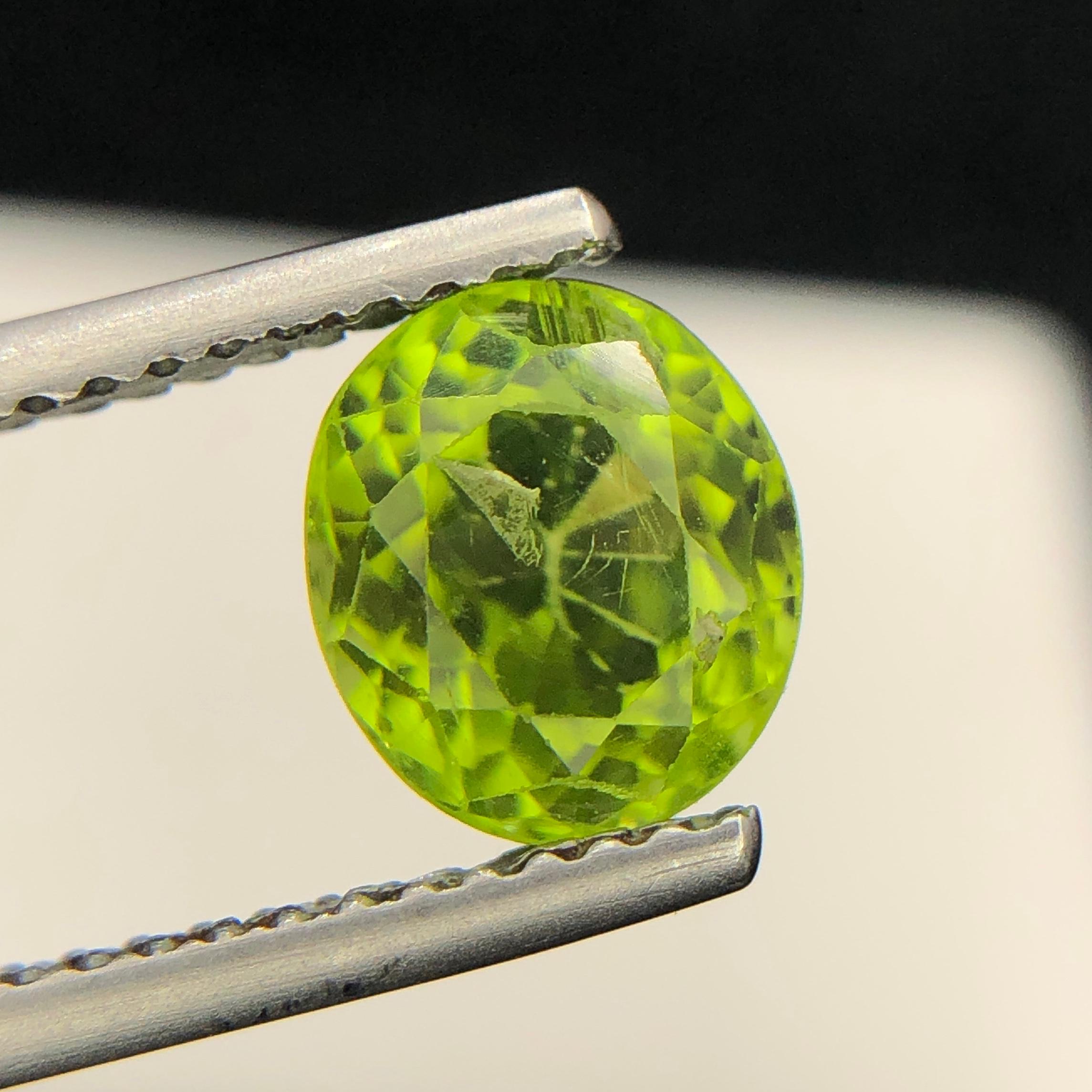 1.90 ct Peridot