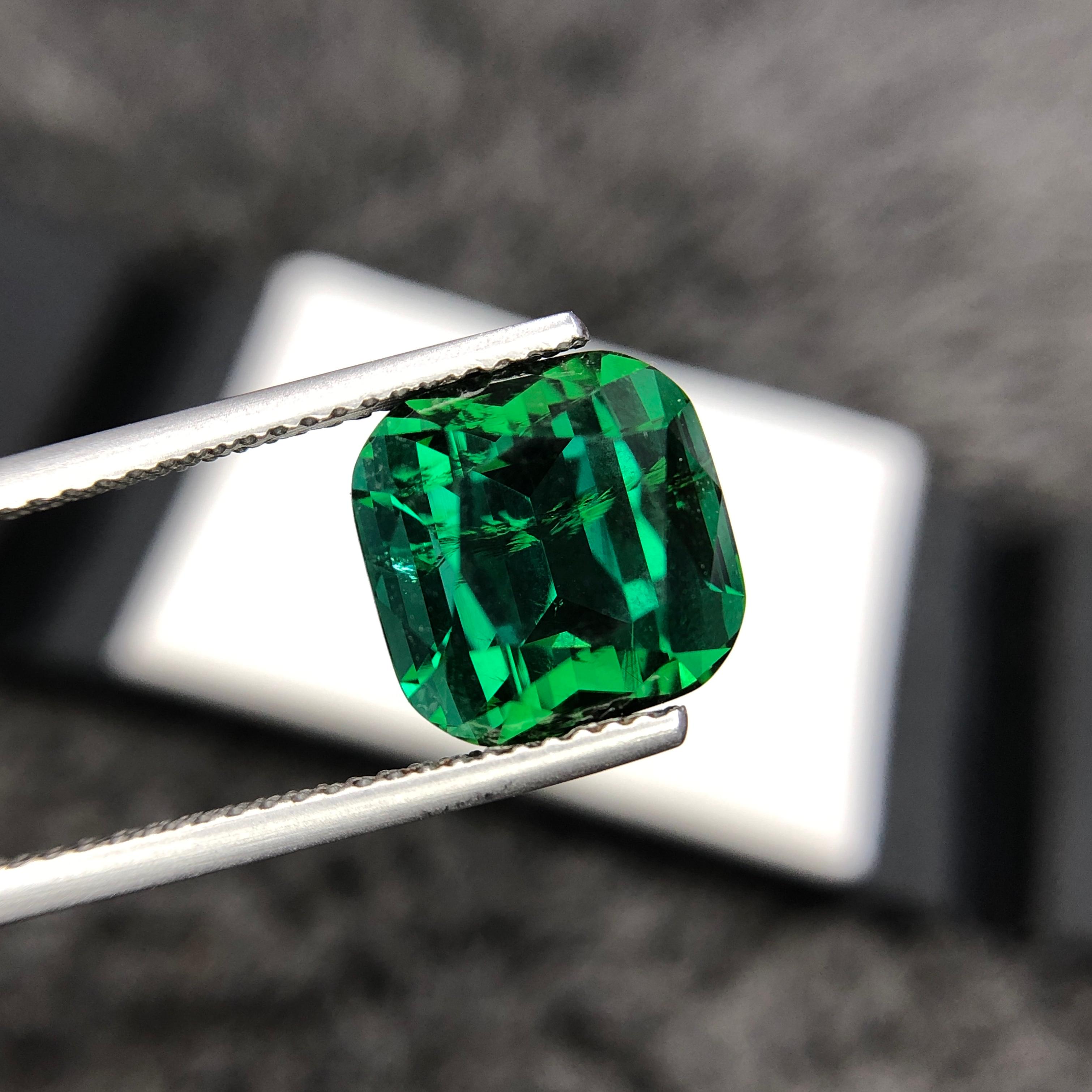 6.82 Carats Natural Tourmaline – Loose Gemstone — view 4
