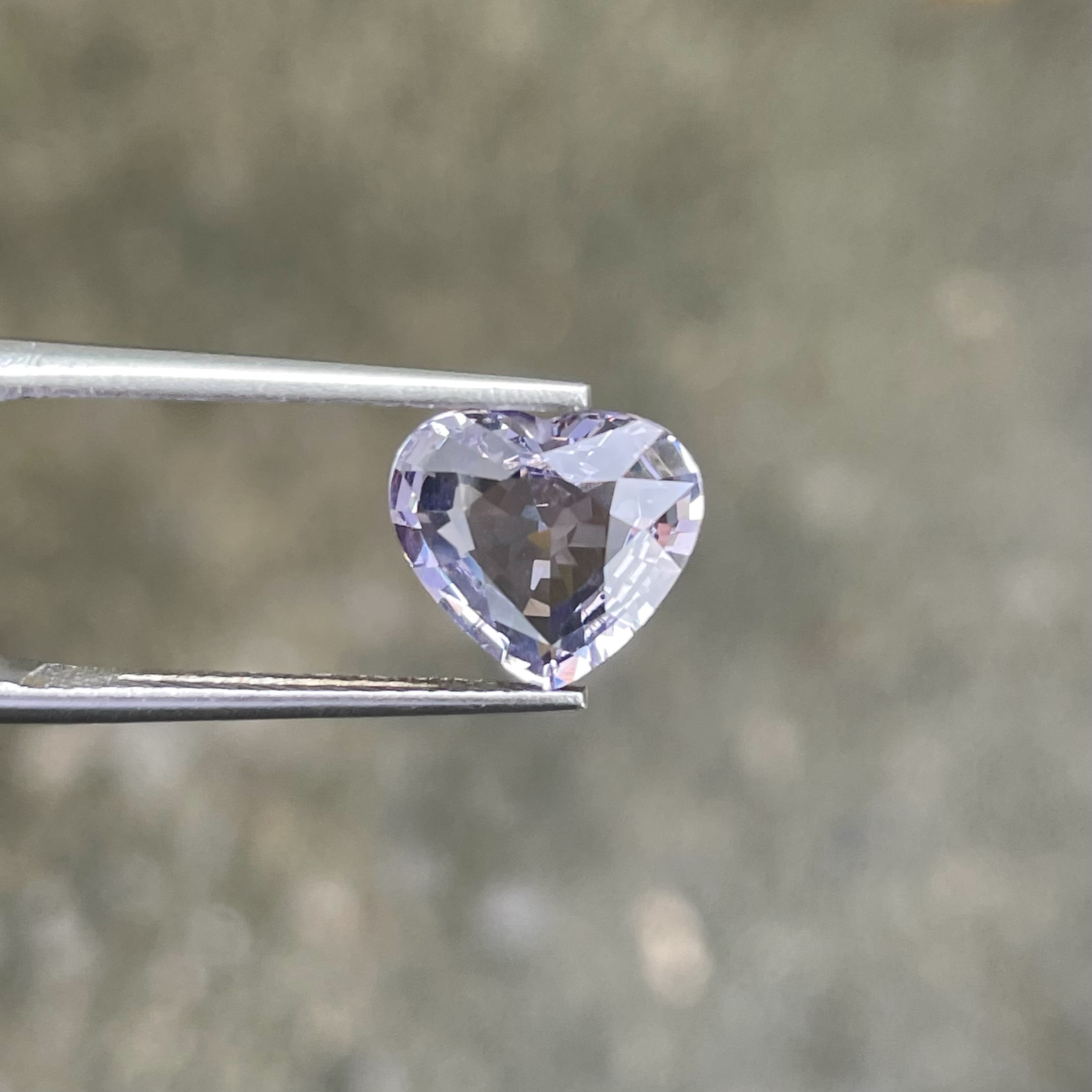 2.60 Carats Heart Shape Spinel