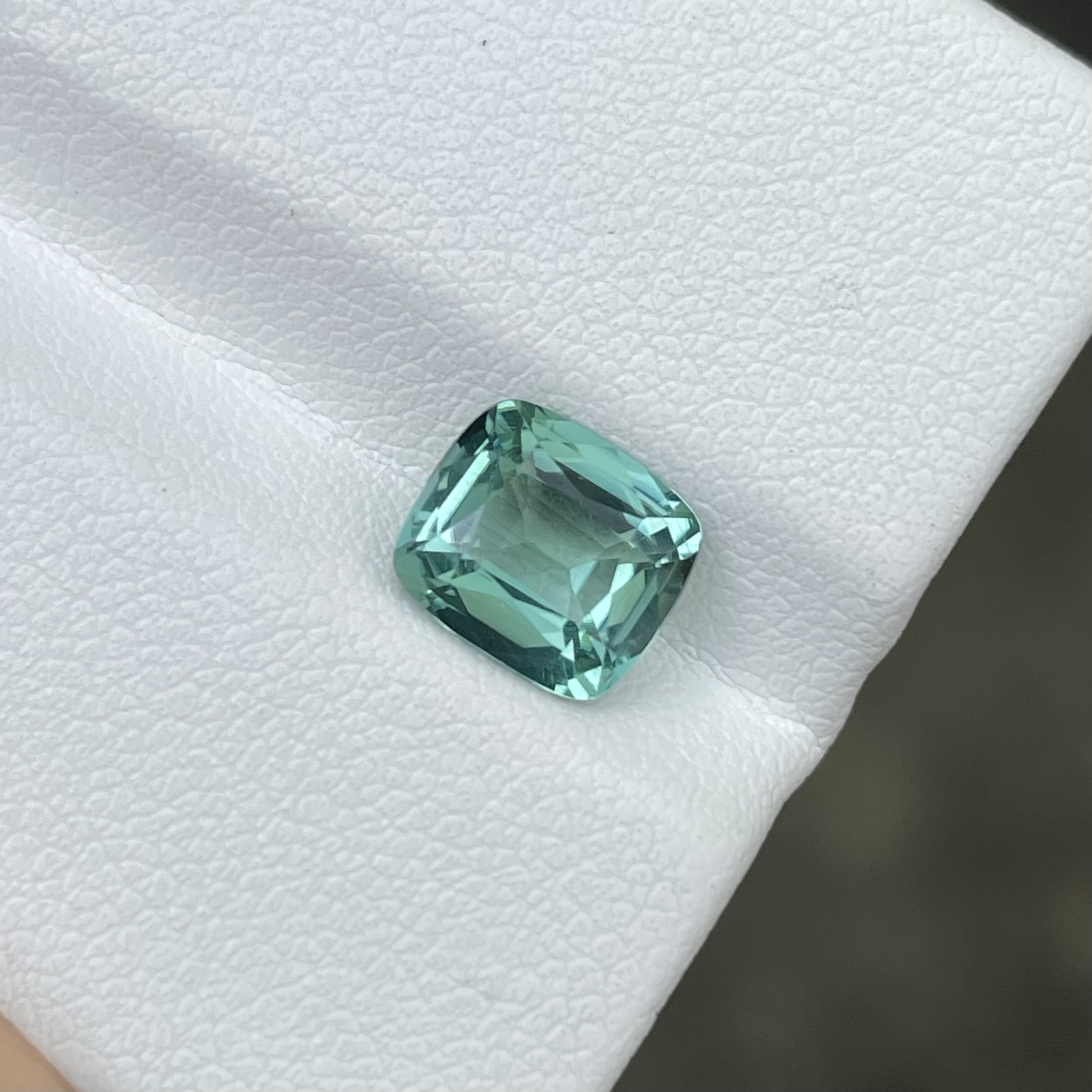 1.95 Carats Tourmaline — view 1