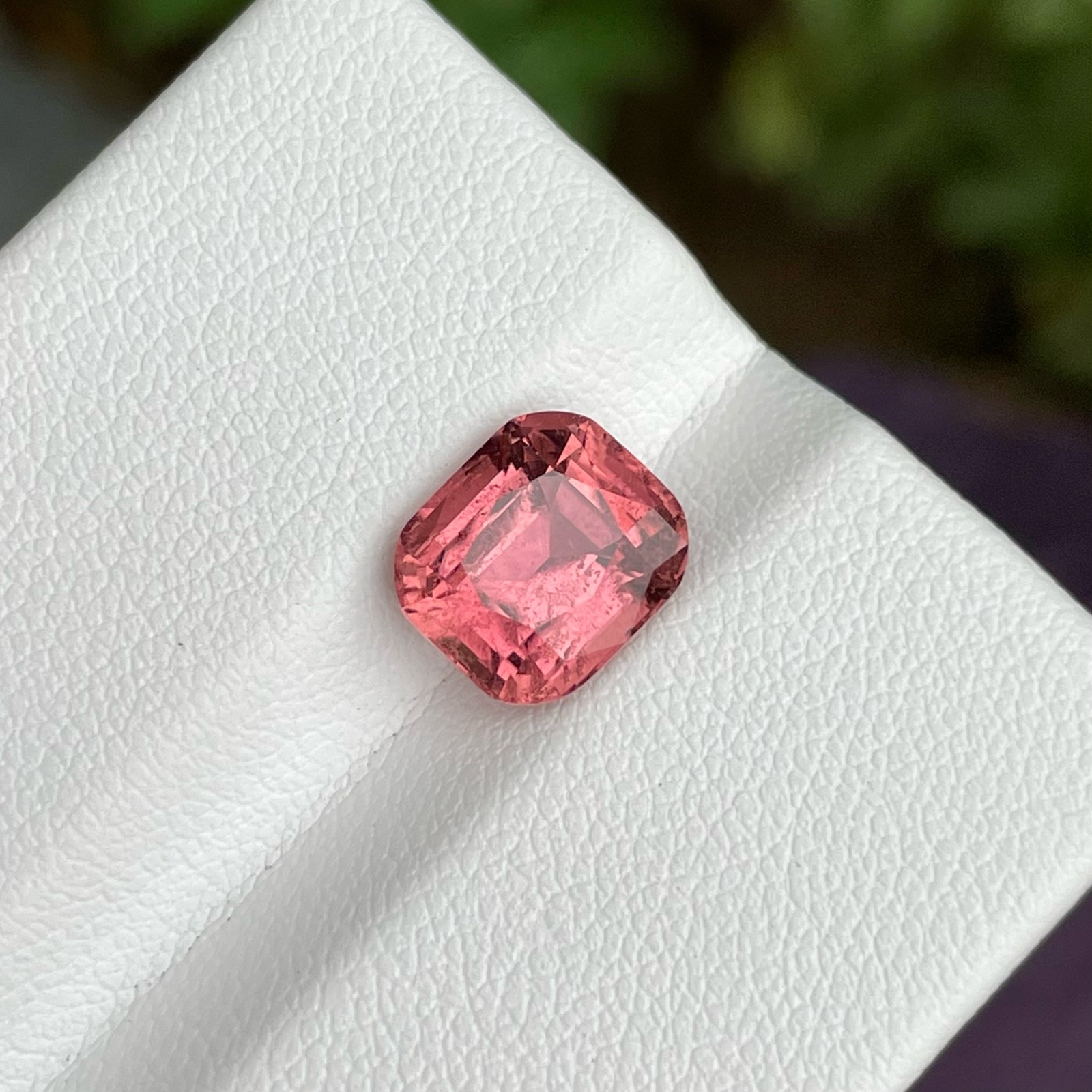 3.41 carats Sweet Pink Tourmaline From Madagascar — view 2