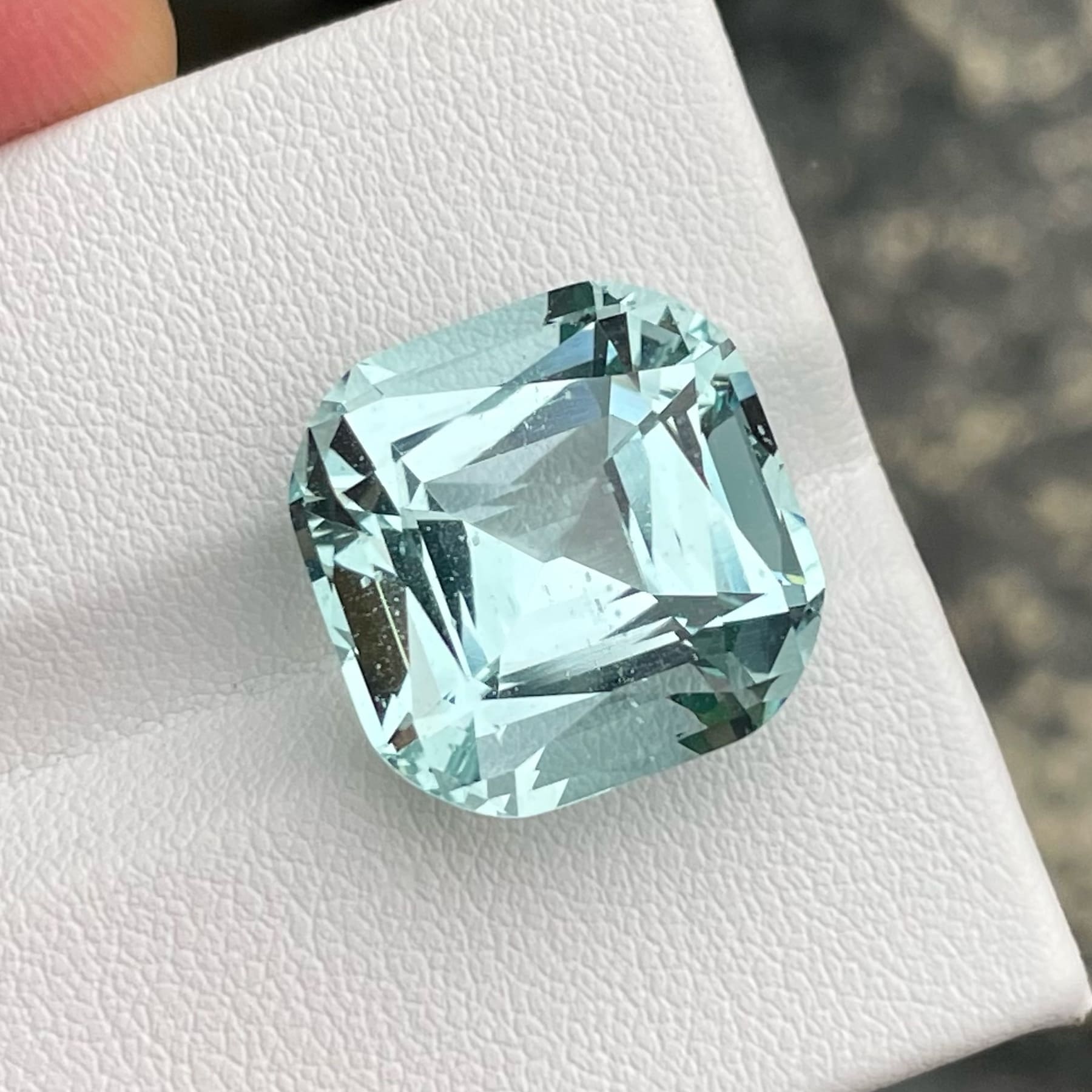 Sea Blue  Aquamarine Gemstone — view 2