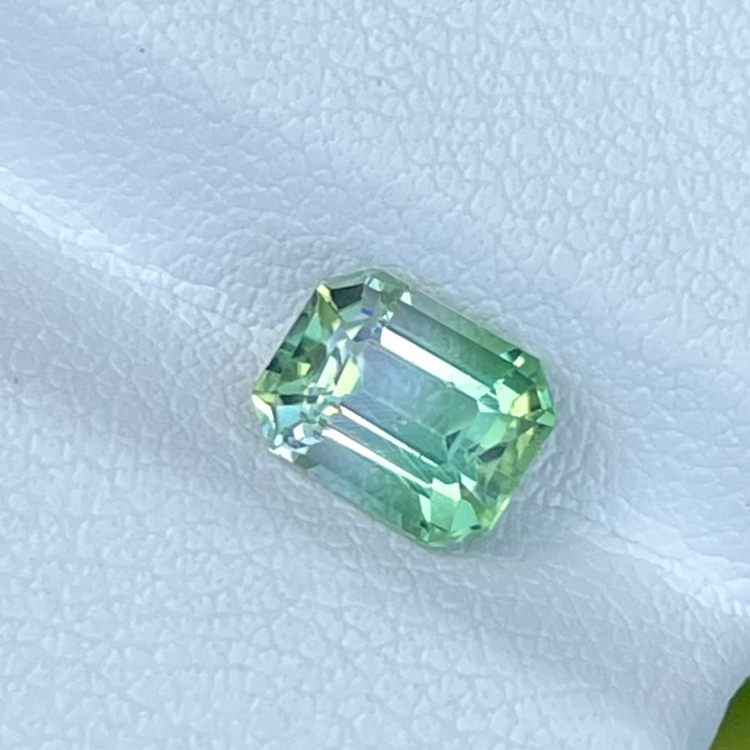 1.35 Carats Bicolor Tourmaline — view 1
