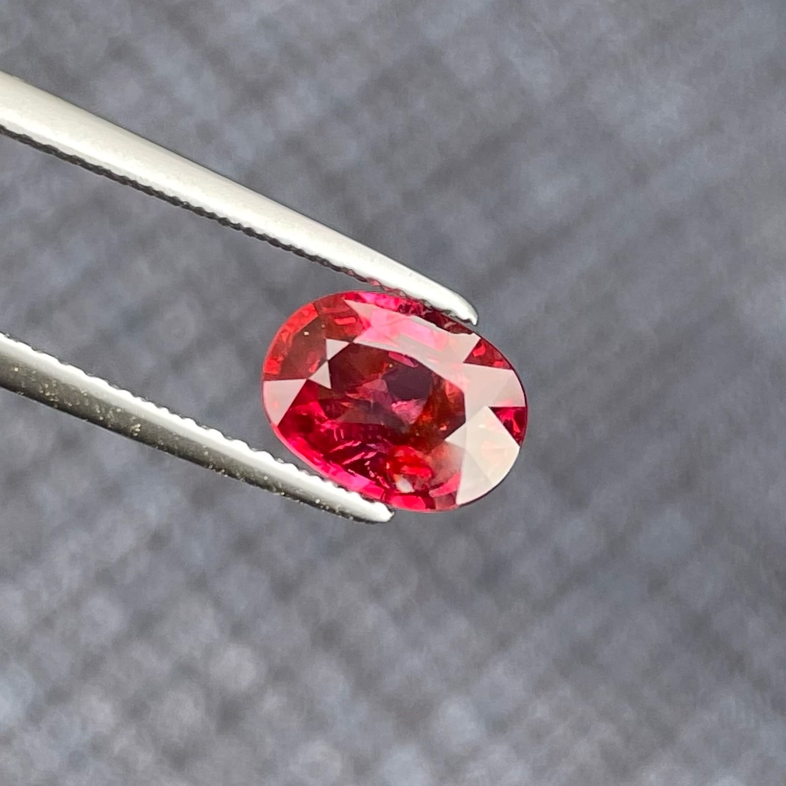 1.79 Carats Natural  Red Ruby — view 2