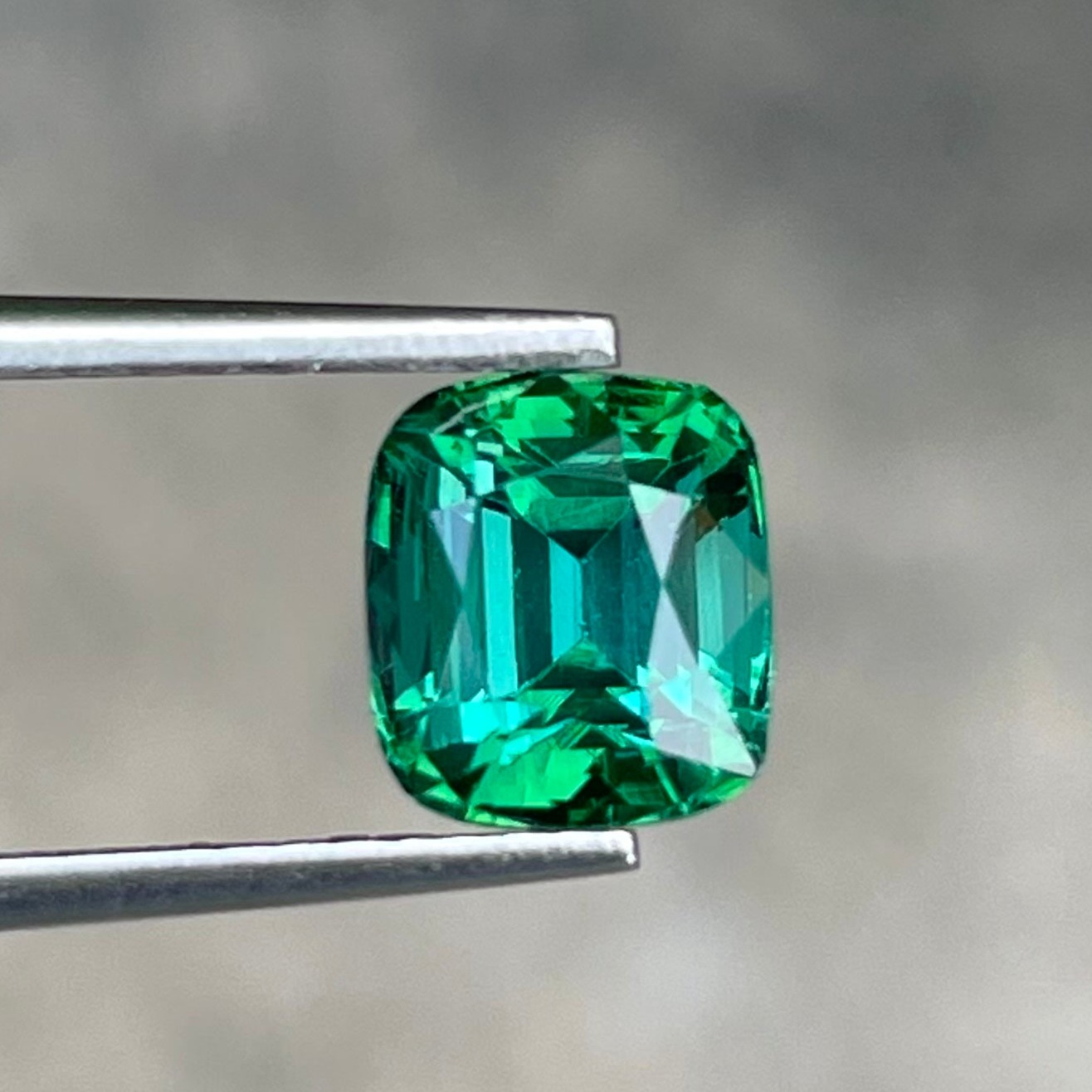 2.00 Carats Bluish Green Tourmaline