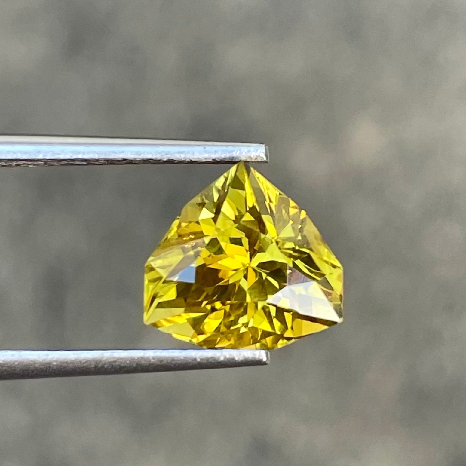 3.70 Carats Yellow Chrysoberyl — view 1