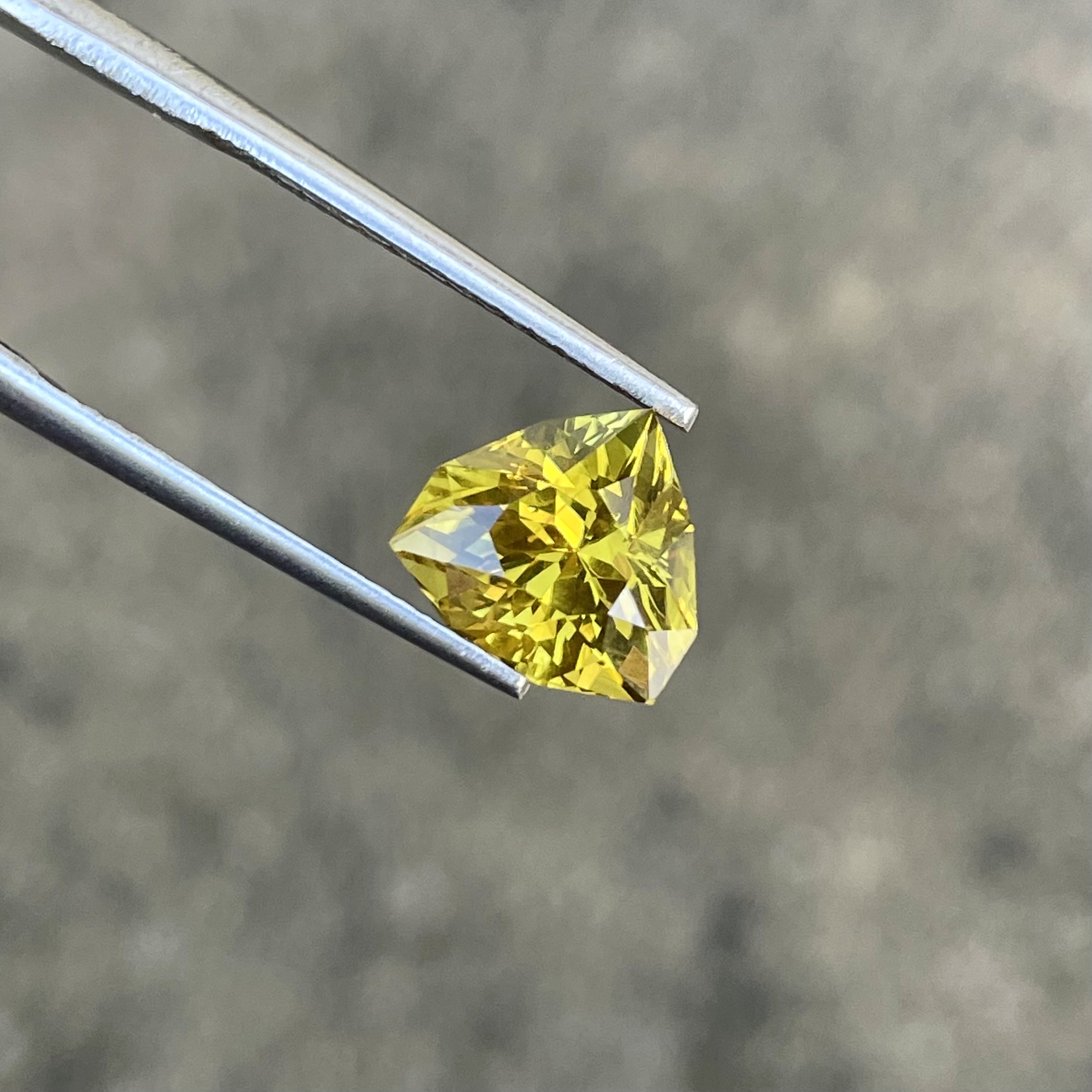 3.70 Carats Yellow Chrysoberyl — view 2