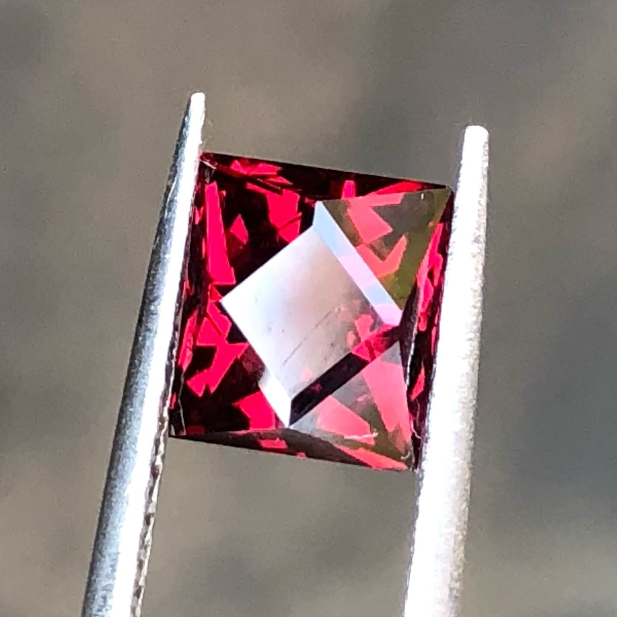 2.40 Carats Cool Red Rhodalite Garnet Loose Gemstone — view 2