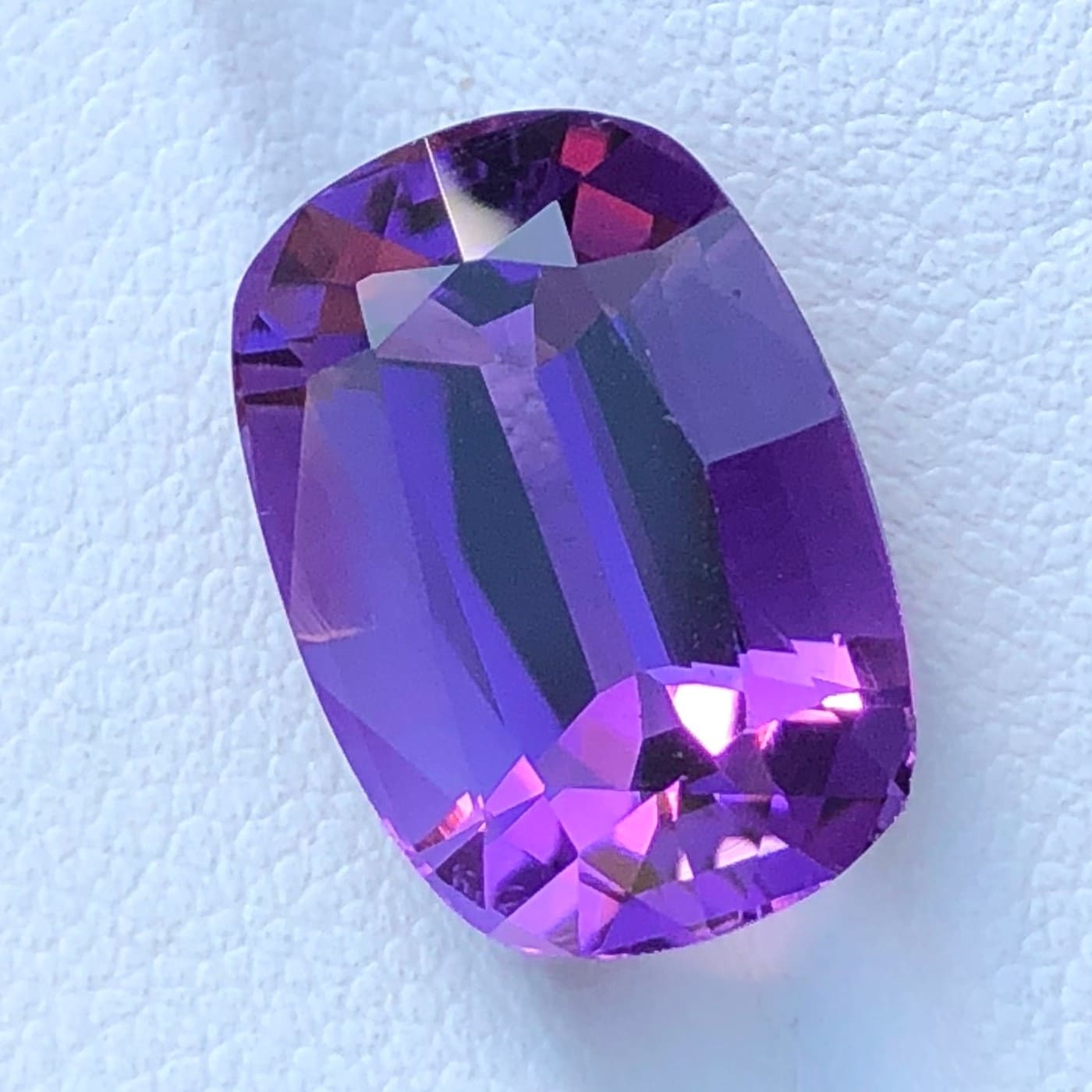 8.70 Carats Royal Purple Amethyst — view 2