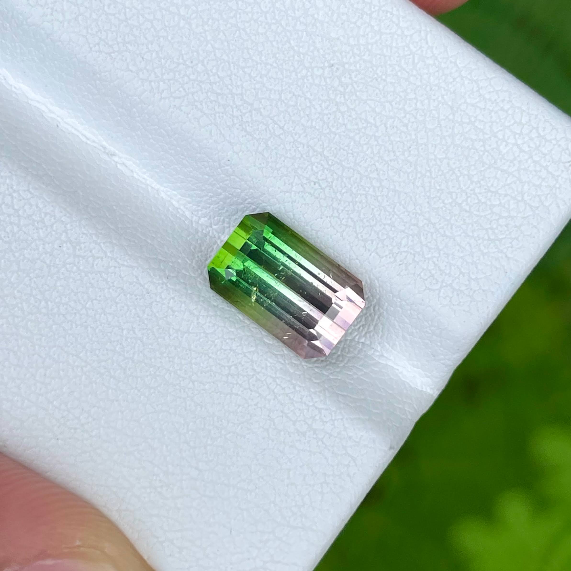 2.60 Carats Watermelon Tourmaline — view 4
