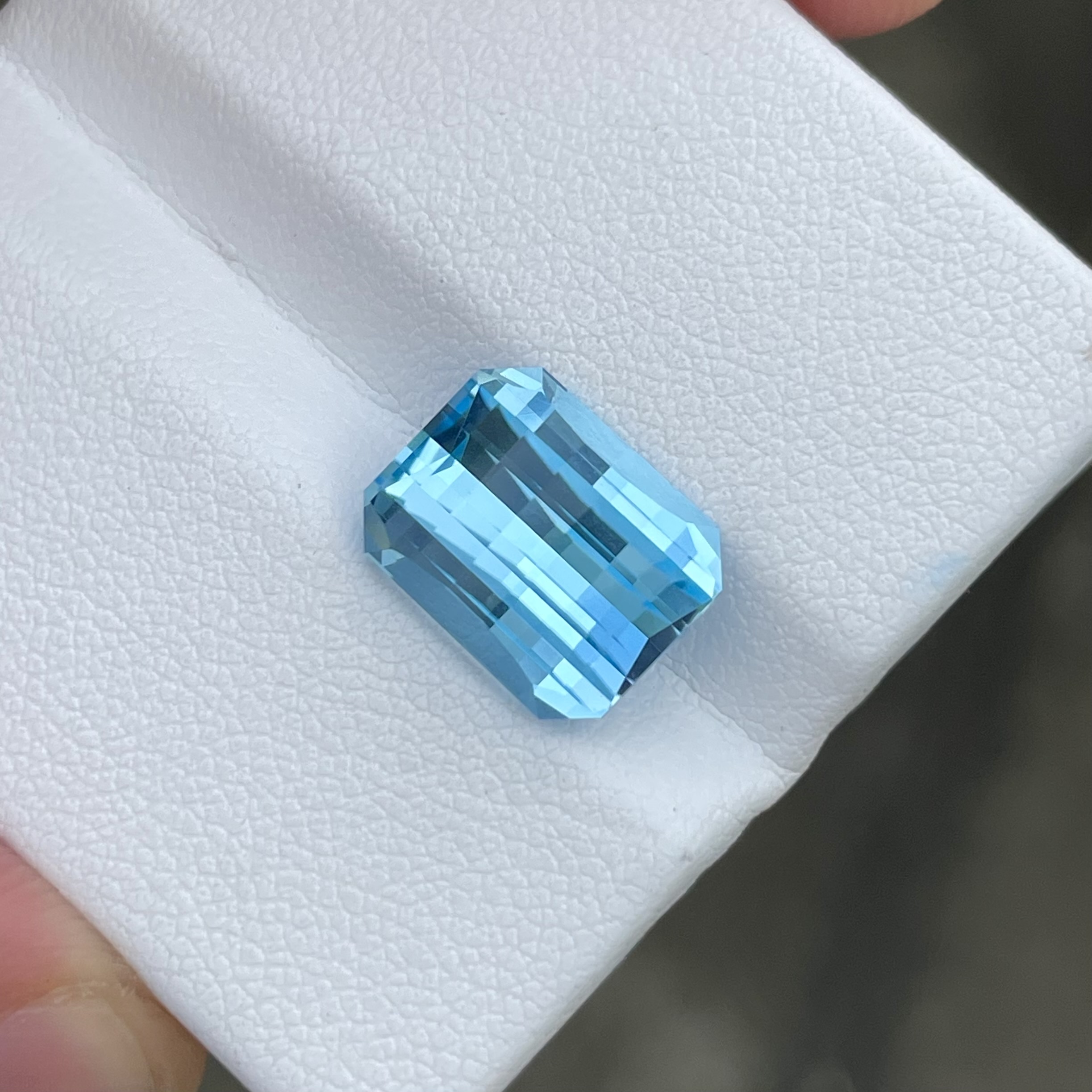 7.40 Carats Octagon Shape Swiss Blue Topaz Loose Gemstone — view 1