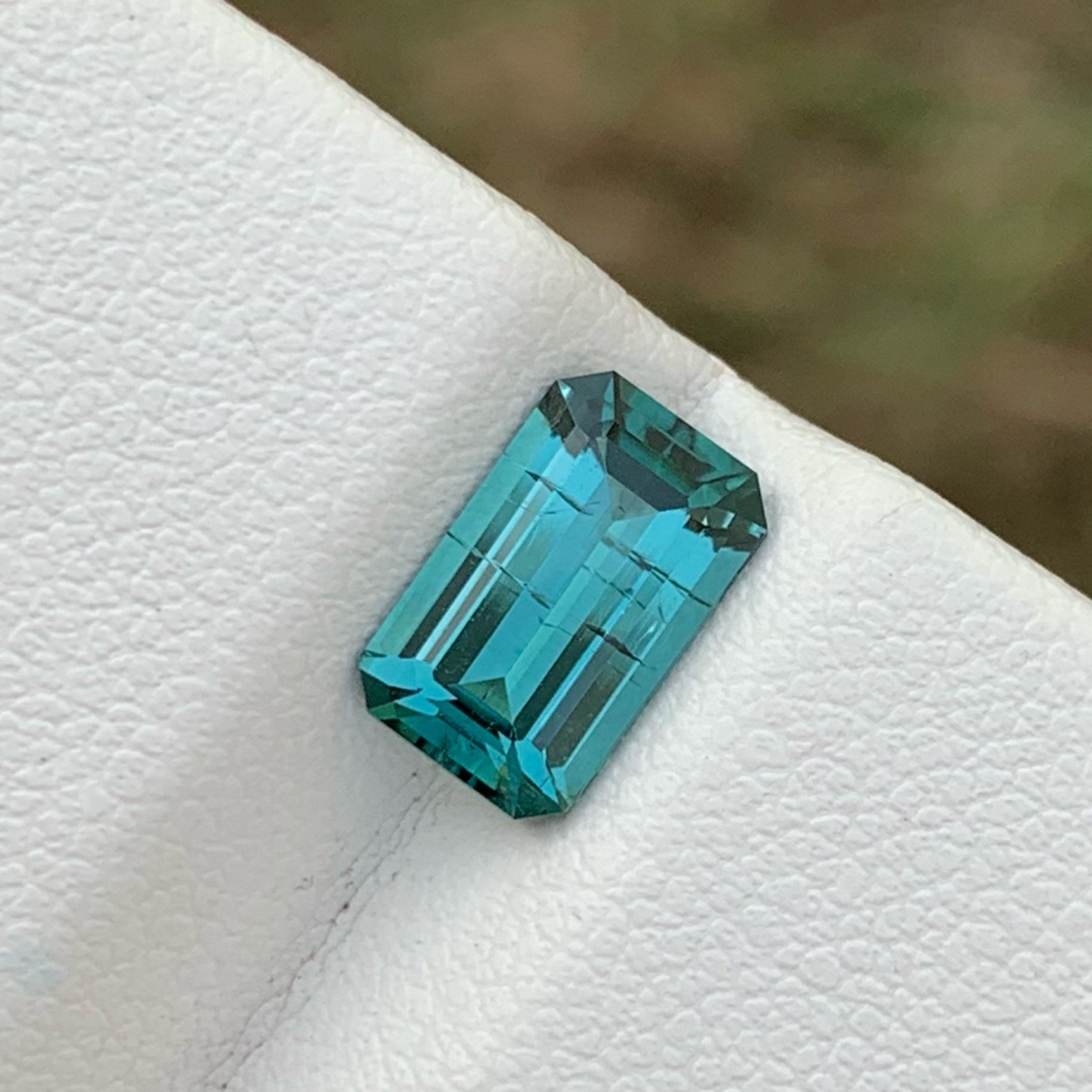 1.80 Carats Octagon Shape Blue Tourmaline loose Gemstone — view 3