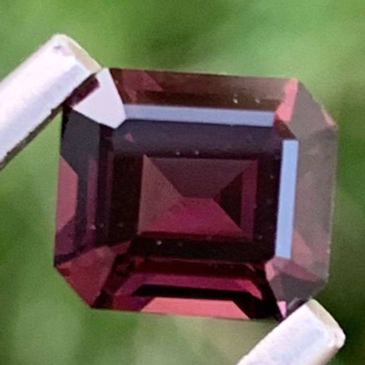 1.35 Carats Octagon Shape Hot Purplish Burmese Spinal Loose Gemstone — view 1