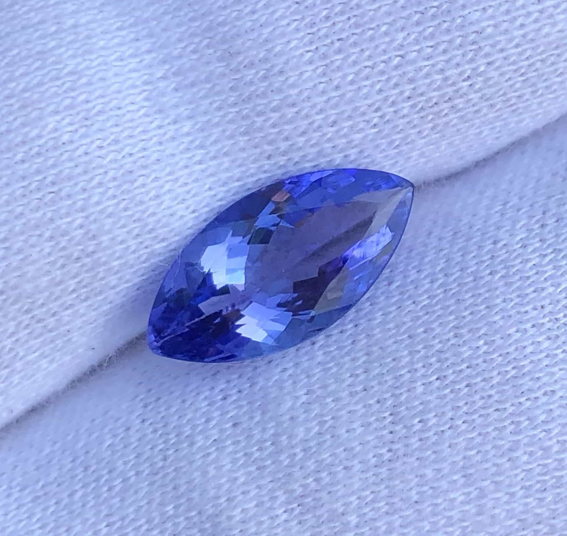 Cornflower Blue Tanzanite — view 1