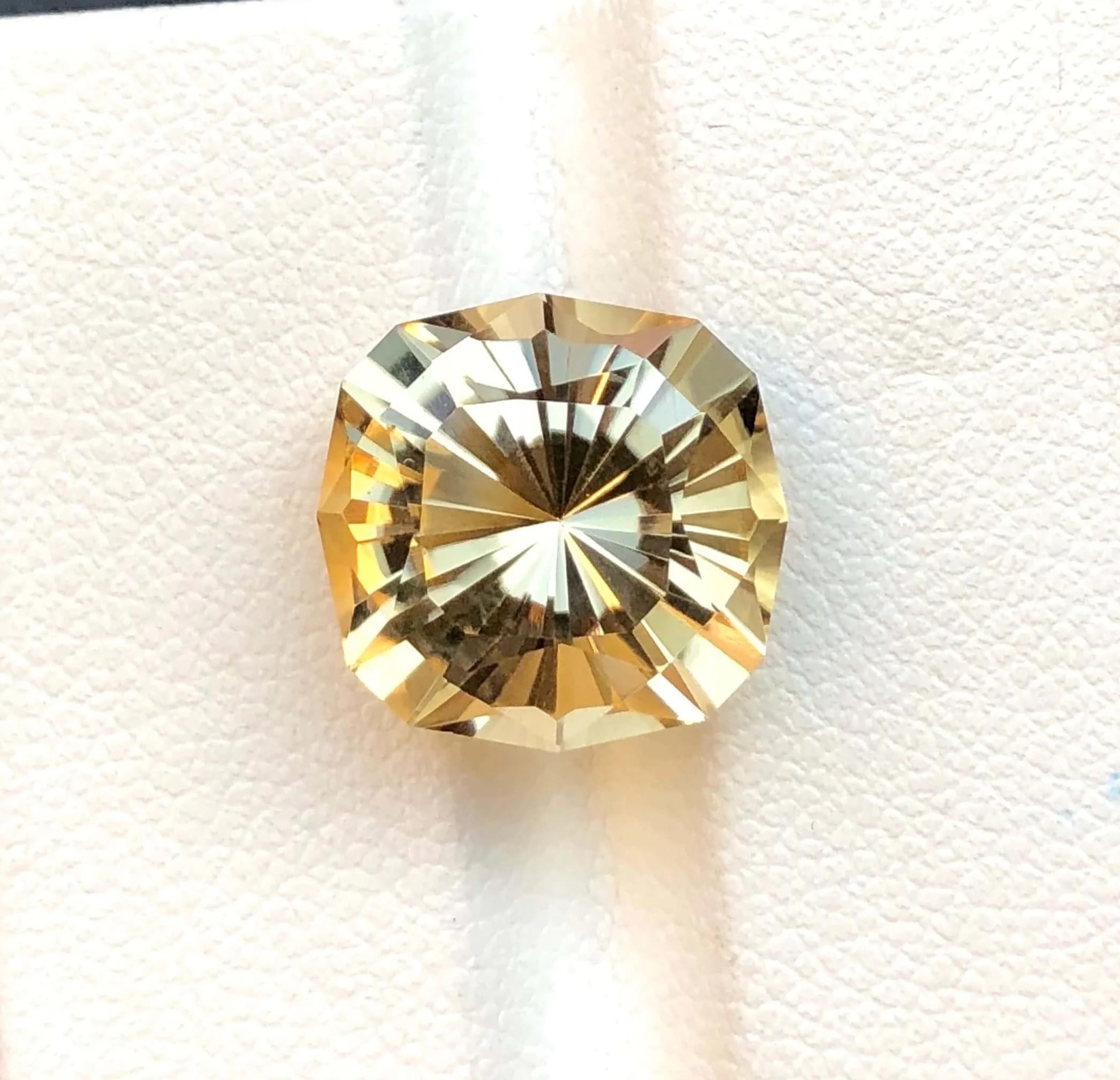Precision Cut Scapolite — view 2
