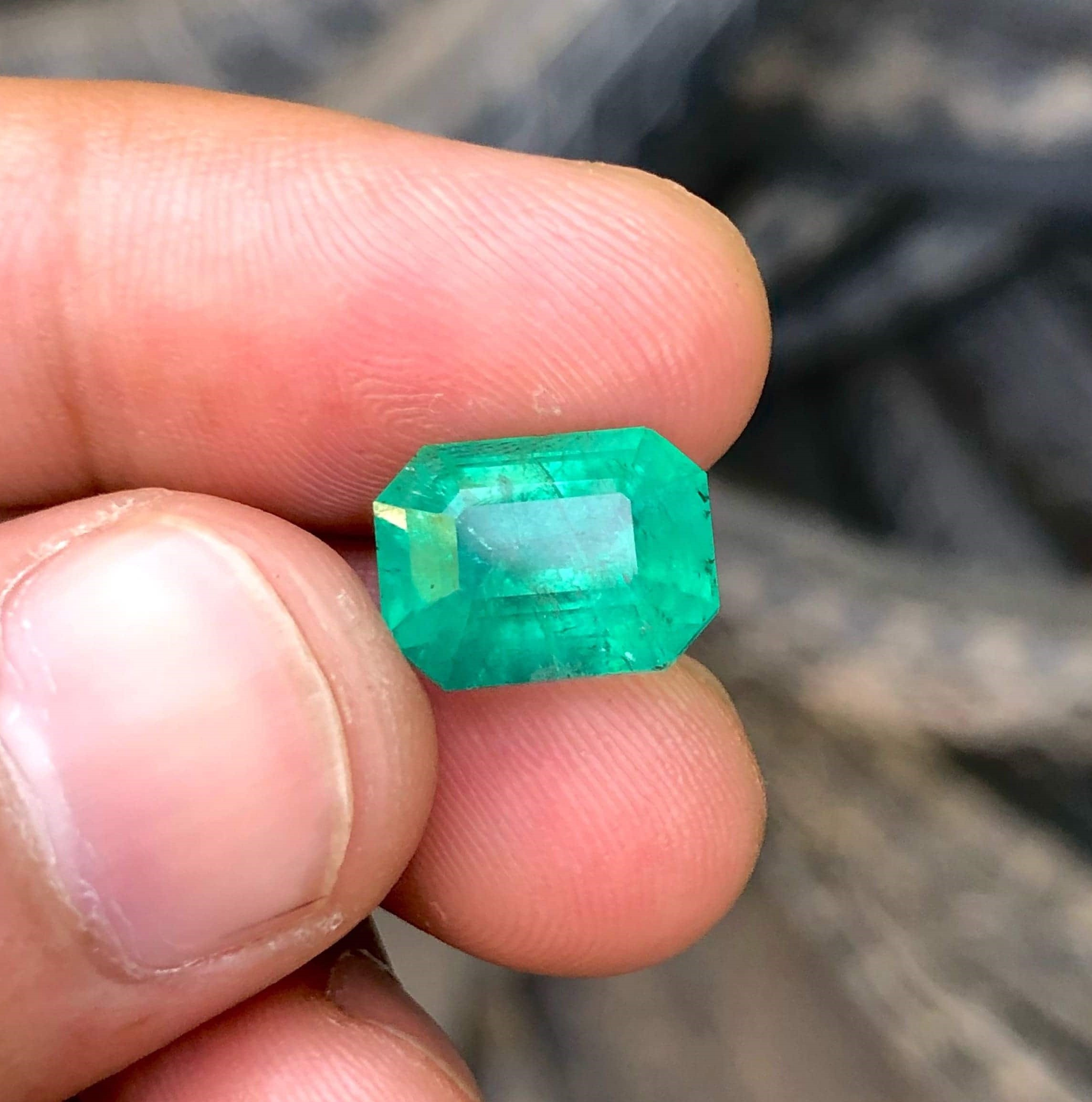 Afghan Emerald — view 2