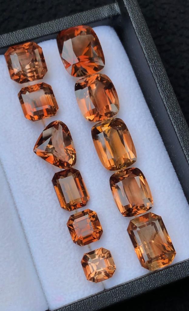 138.48 carats Topaz Lot From Pakistan Loose Gemstone — view 2