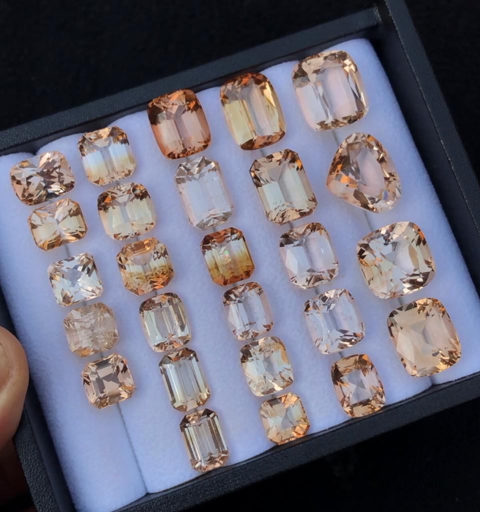 326.52 carats Golden Topaz Lot From Pakistan Loose Gemstone — view 5