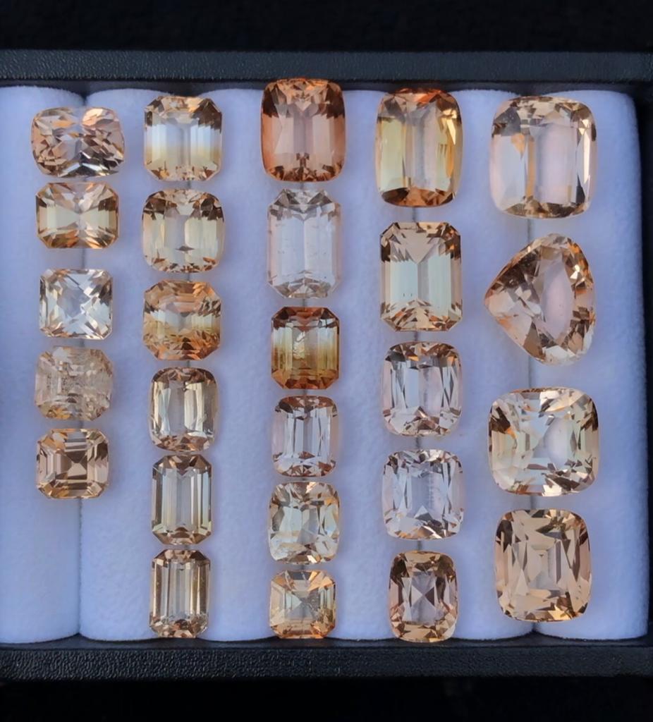 326.52 carats Golden Topaz Lot From Pakistan Loose Gemstone — view 6