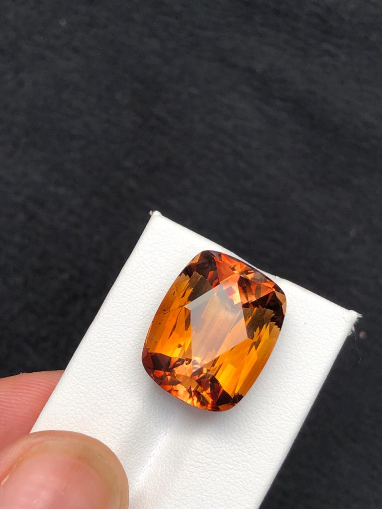 40.00 Carats Golden Topaz From Pakistan Loose Gemstone — view 2
