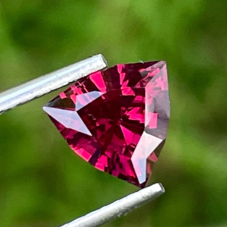 Pinkish Red Rhodolite Garnet