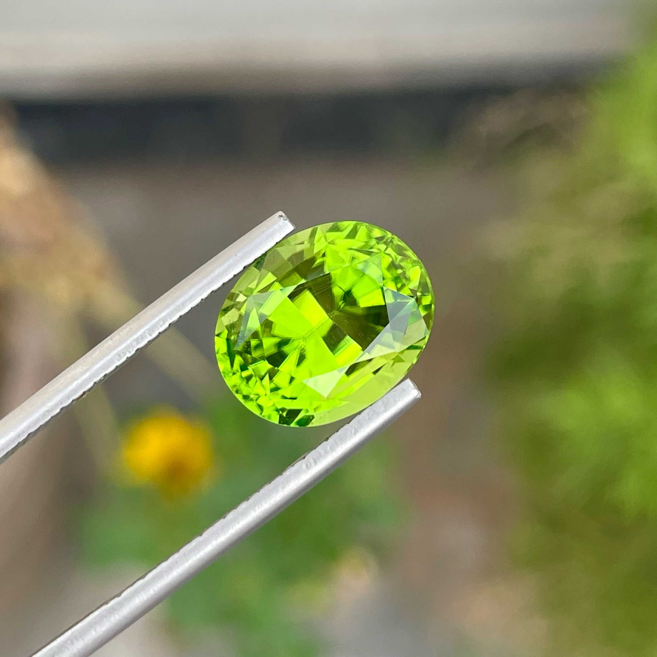 Natural loose Peridot