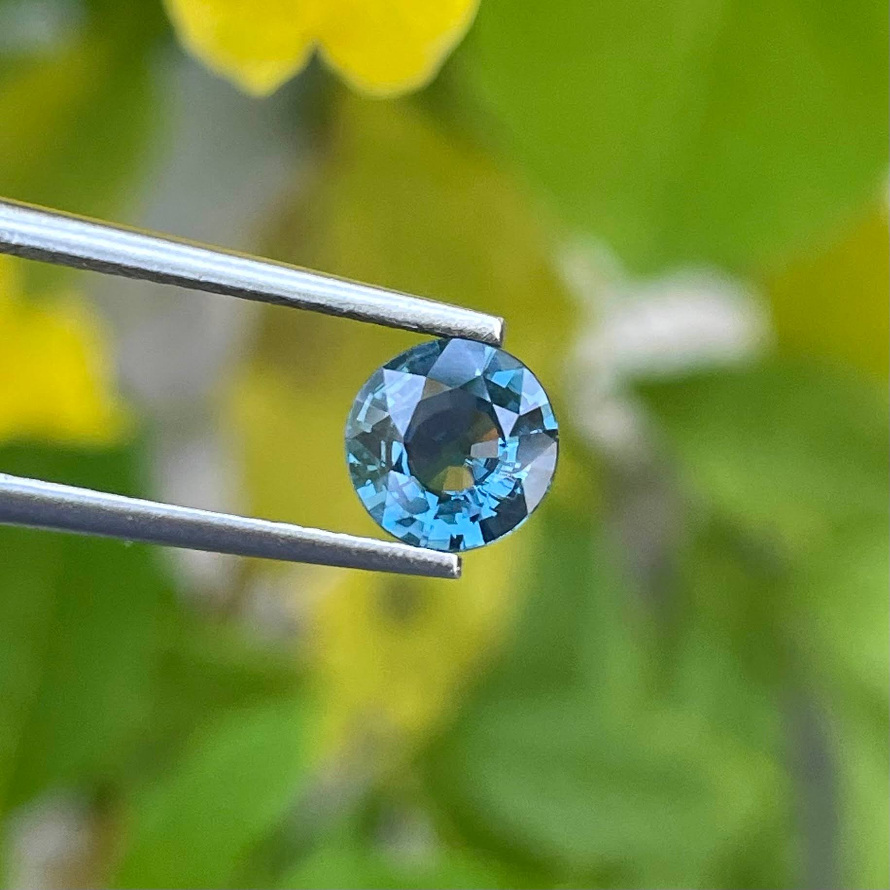 Spinel — view 1