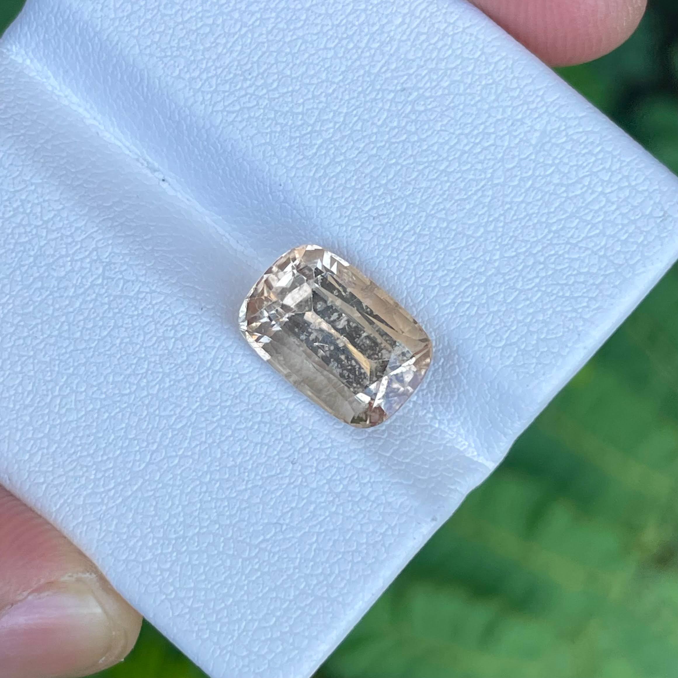 Topaz Gemstone — view 2