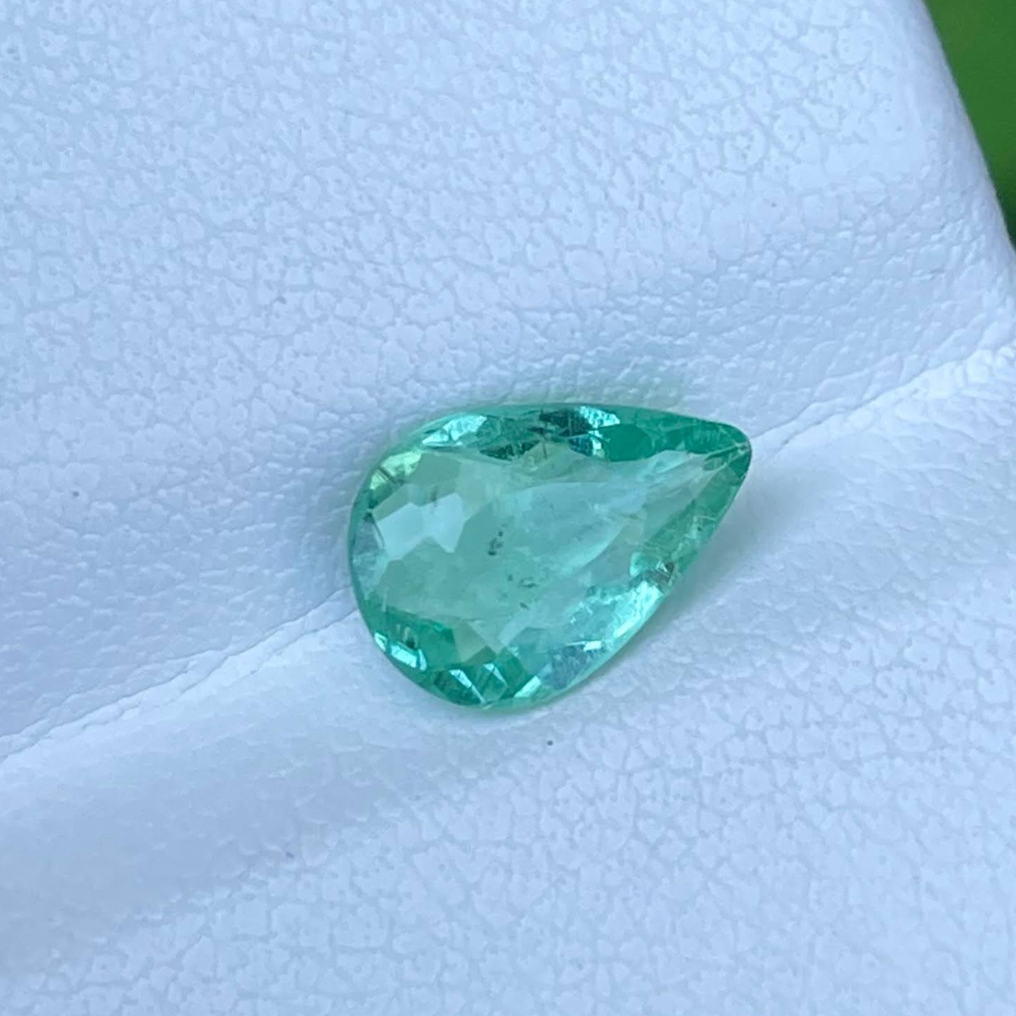 1.21 Carats Paraiba Tourmaline From Mozambique Loose Gemstone