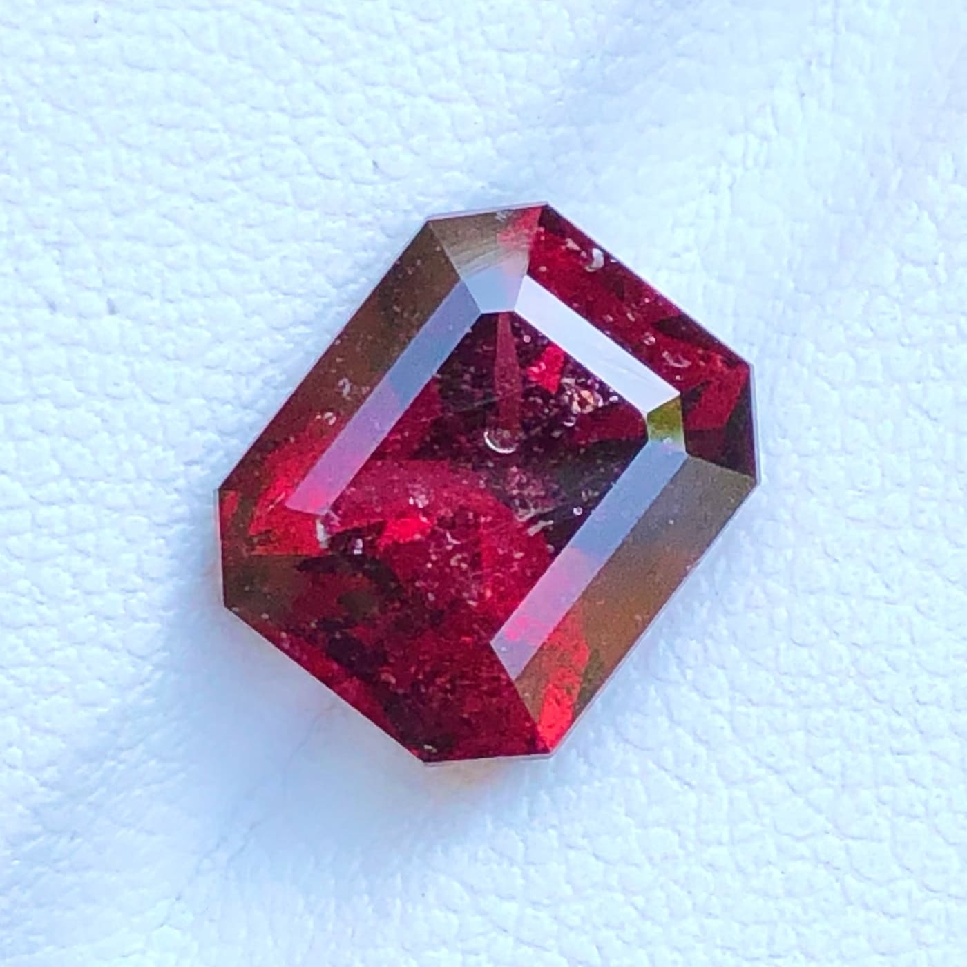 5.05 Carats Ring Size Blood Red Rhodolite Garnet from Africa — view 1