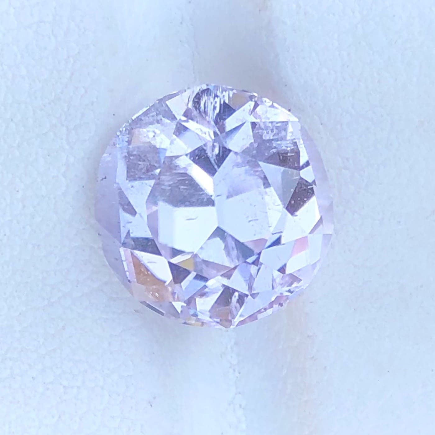 5.60 carats of Loose Pink Kunzite Gemstone from Afghanistan — view 2