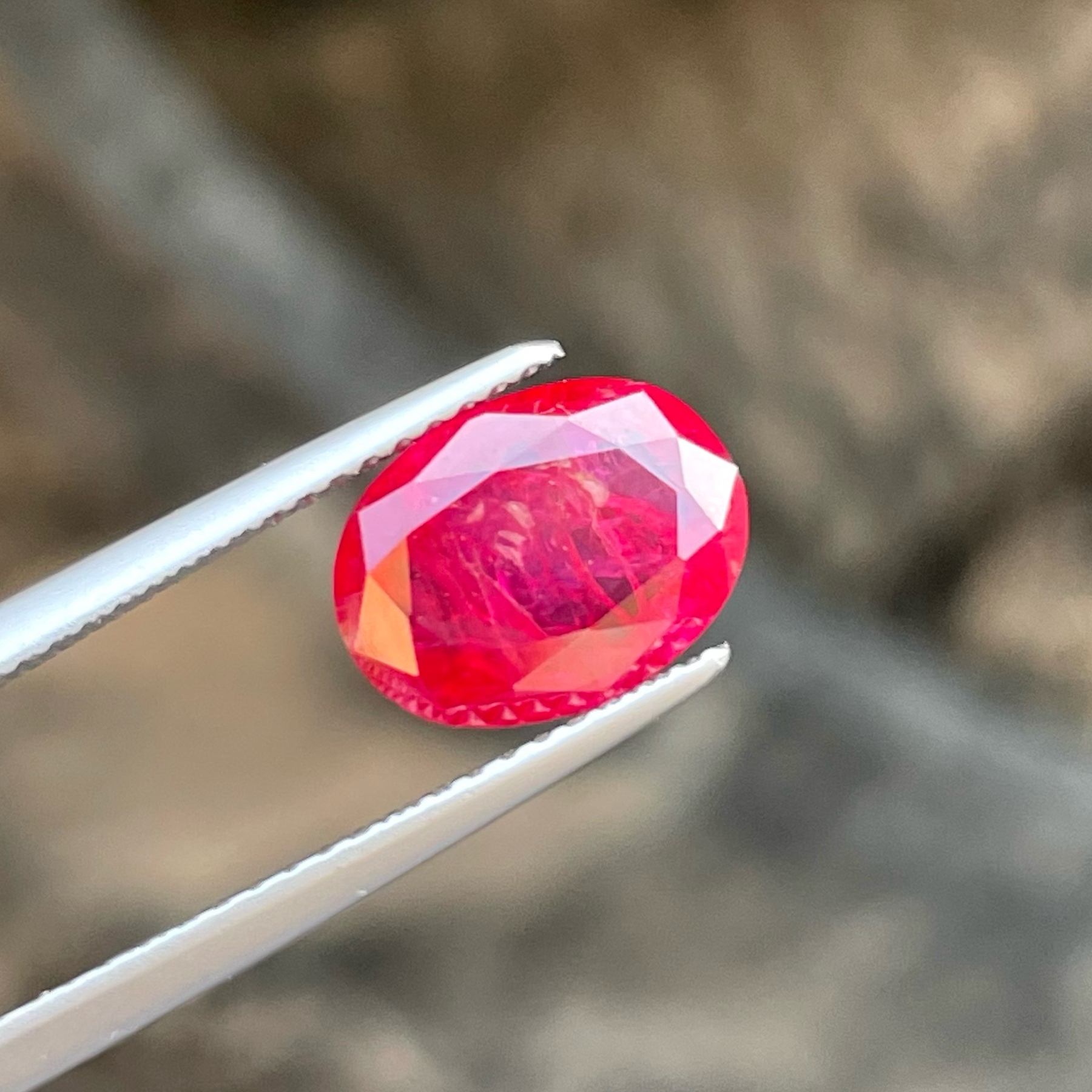 2.82 carats Natural Red  Ruby from Afghanistan — view 3