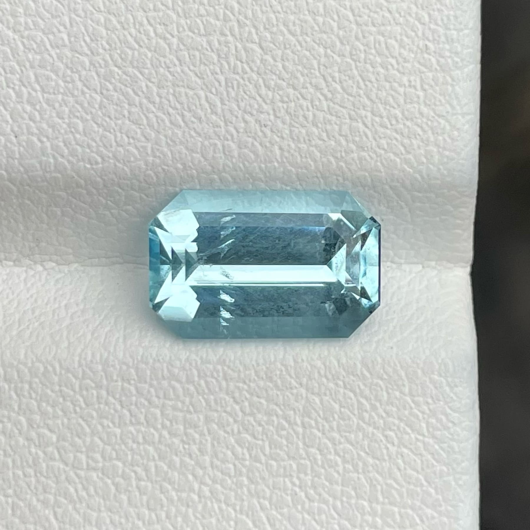 3.53 Carat Natural Sea Blue Aquamarine from Namibia Loose Gemstone