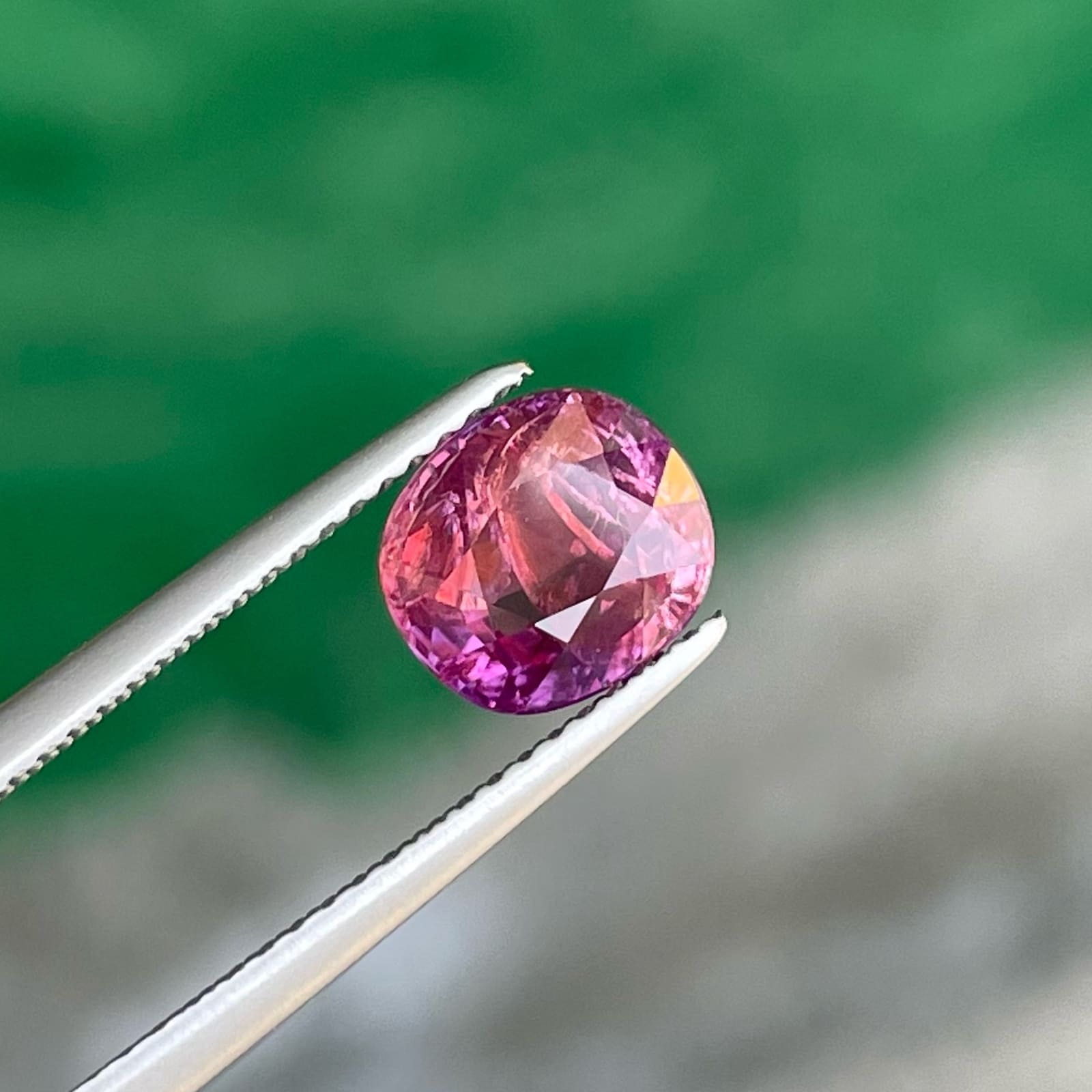 2.32 Carats Pinkish Purple Sapphire From Sri Lanka Loose Gemstone — view 3