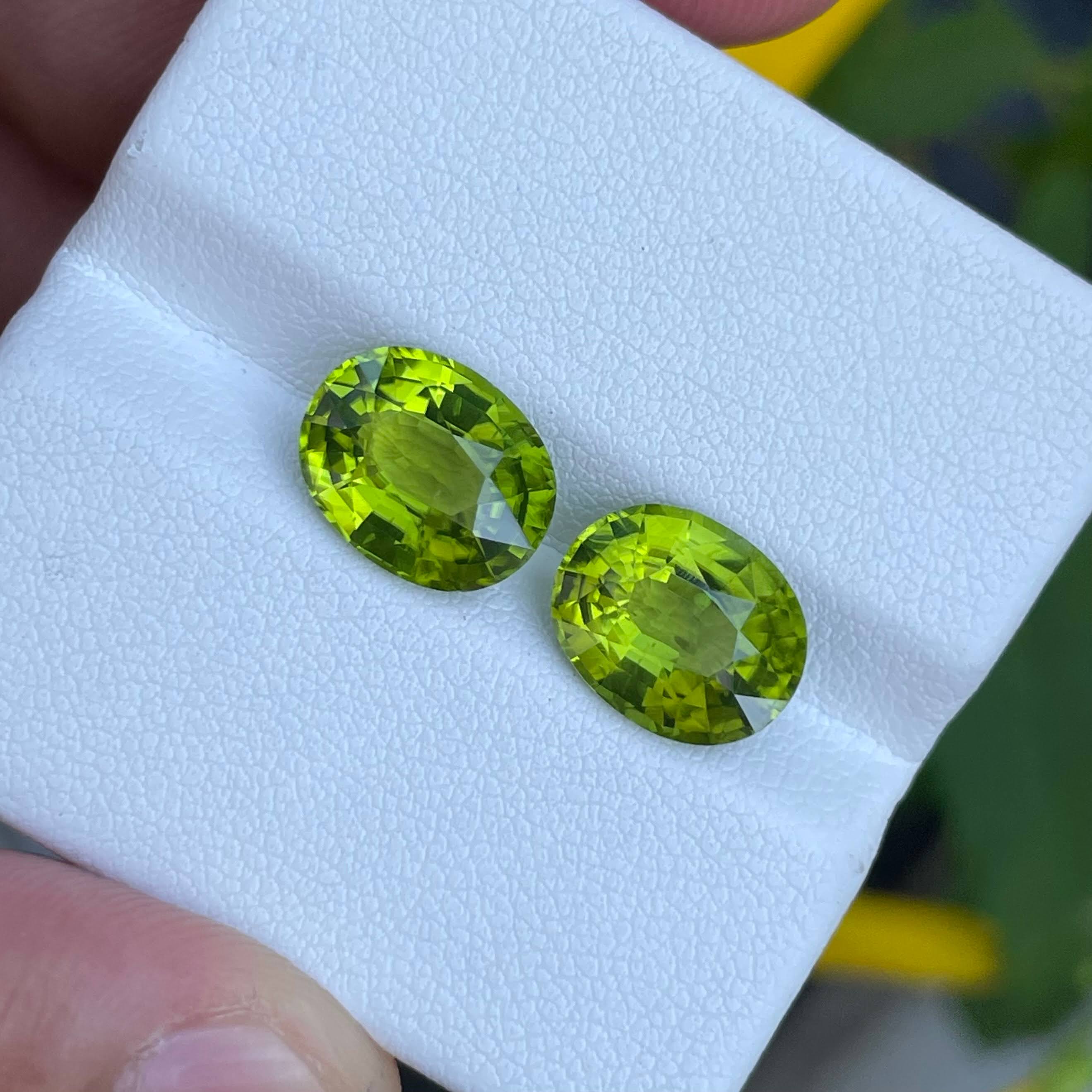 7.10 Carats Green Peridot Pair Fancy Oval Cut Natural Pakistani Gemstone — view 3