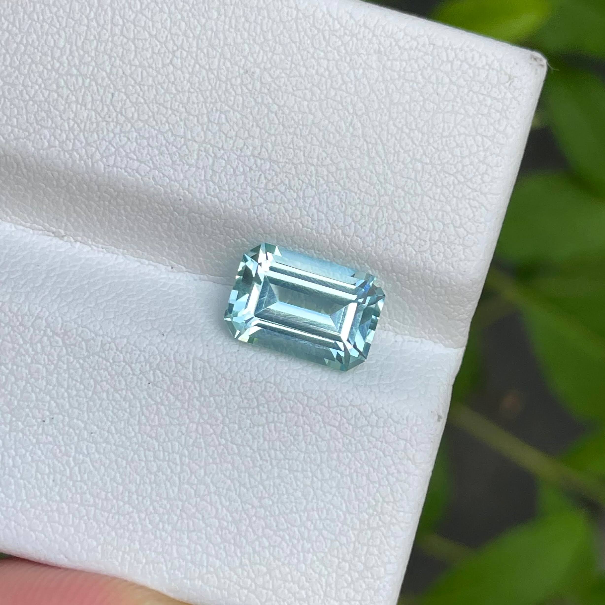 2.45 Carats Light Blue Aquamarine Emerald Cut Natural Nigerian Gemstone