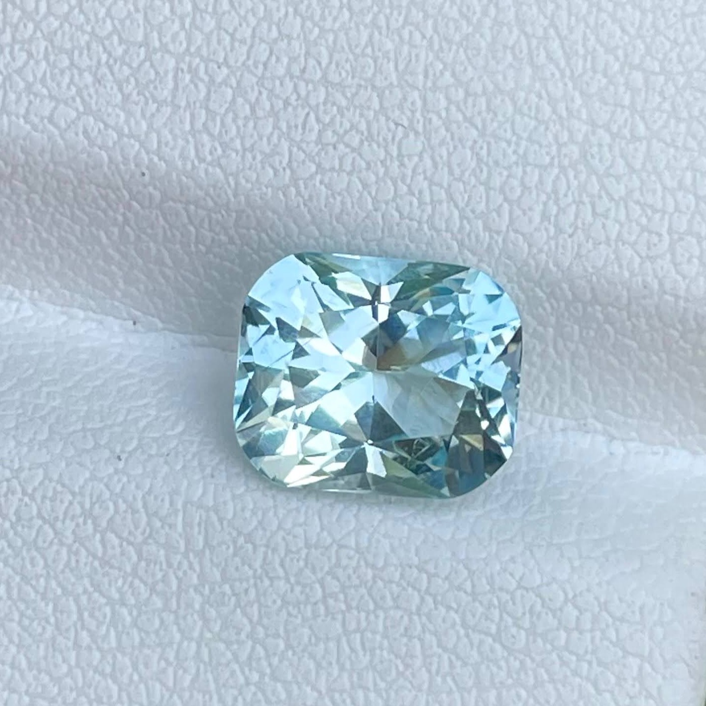 2.55 Carats Sea Blue Aquamarine Modified Cushion Cut Natural Nigerian Gemstone