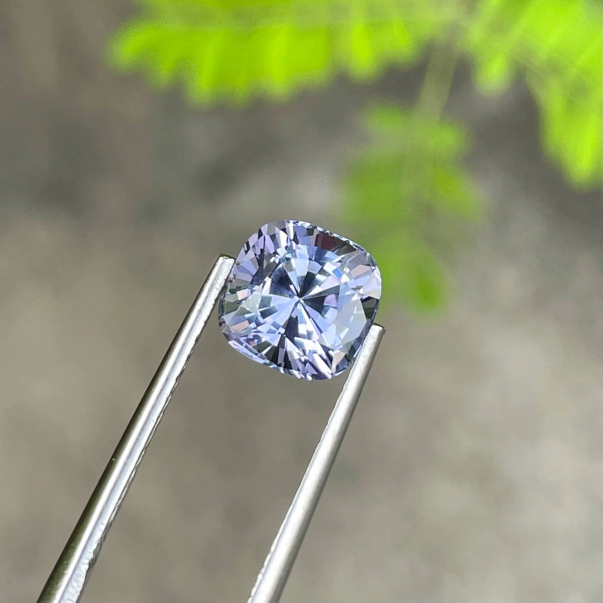 2.67 Carats Lavender Spinel Stone Cushion Cut Natural Tanzanian Gemstone — view 1