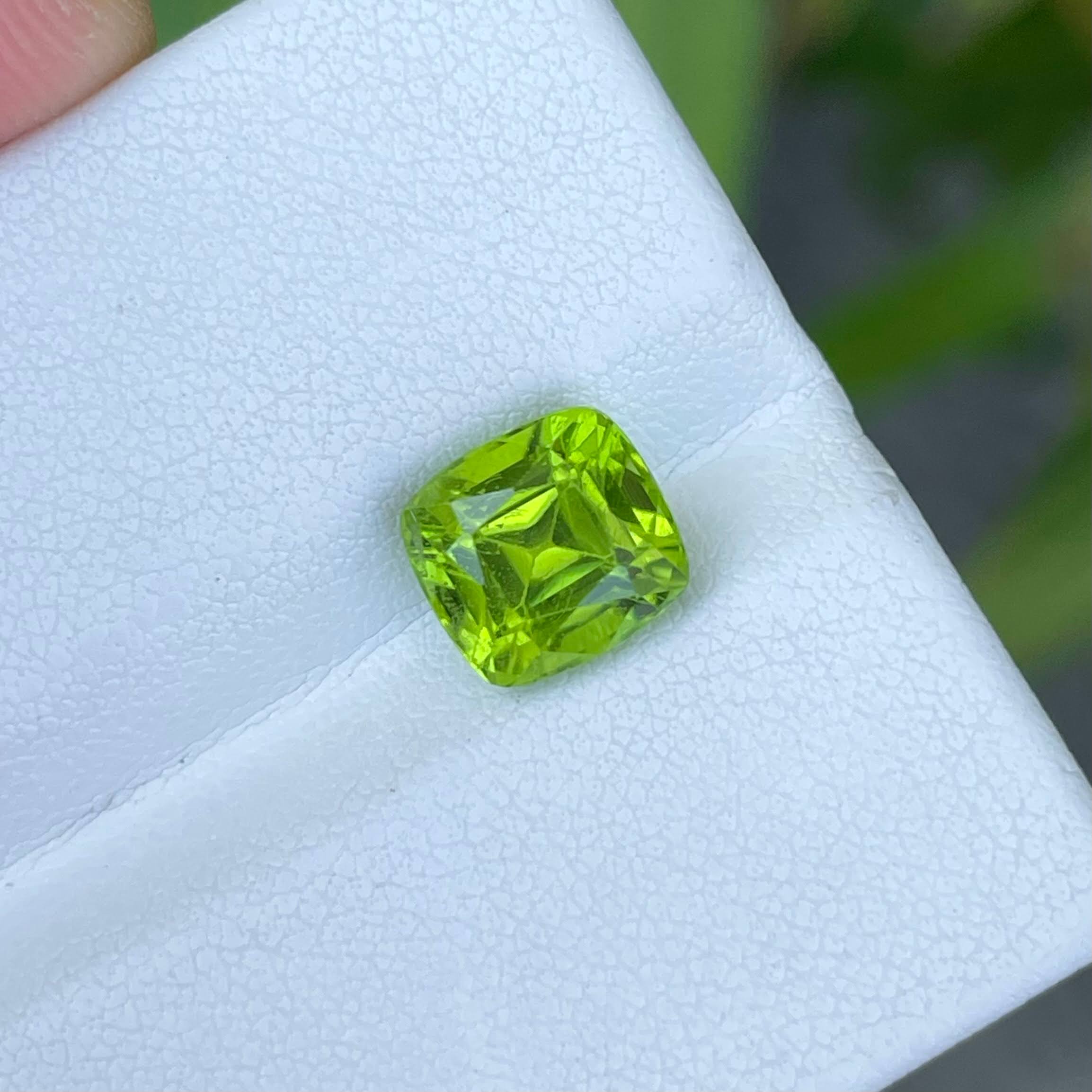 3.31 Carats Apple Green Peridot Stone Cushion Cut Natural Pakistani Gemstone