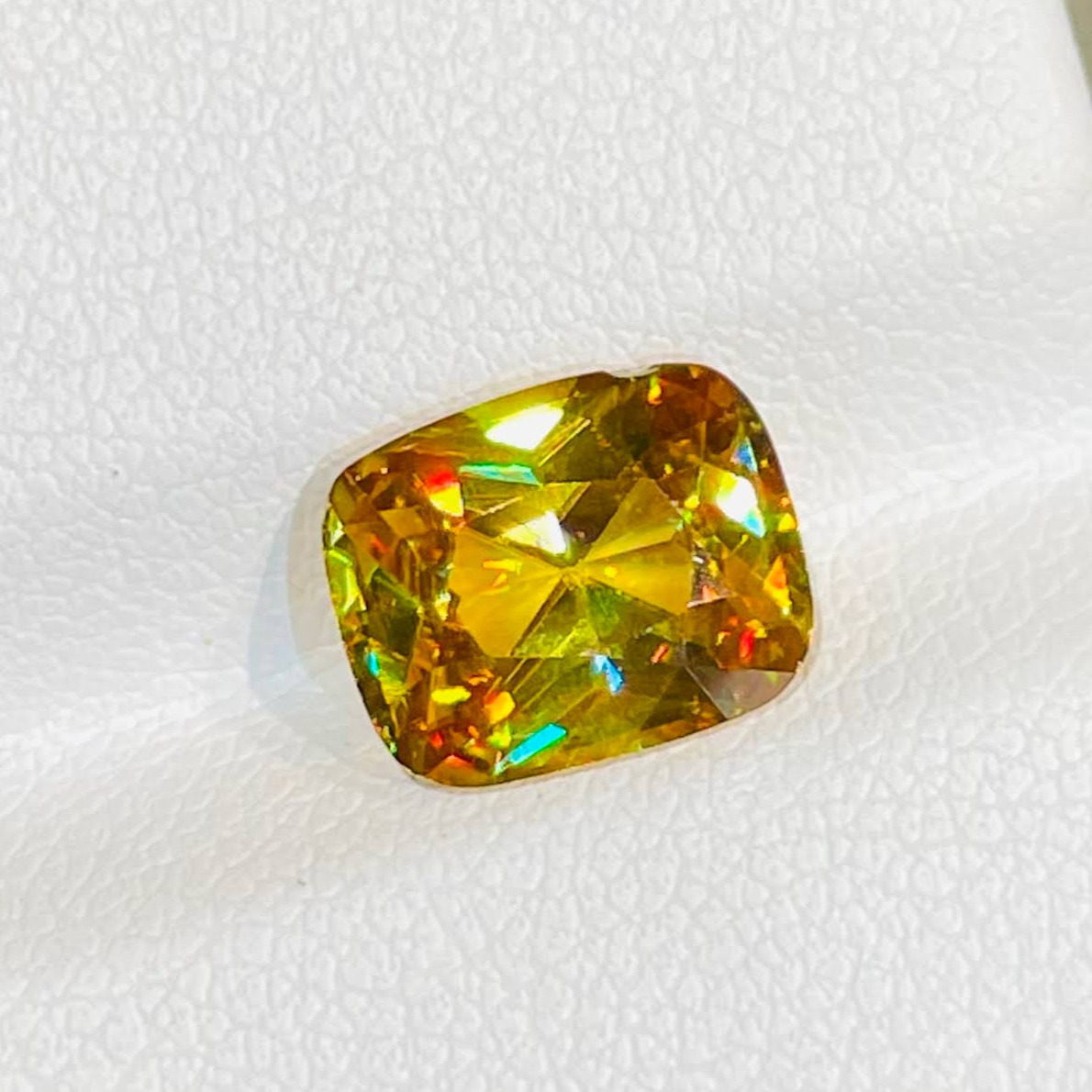 2.70 Carats Fire Luster Sphene Stone Fancy Cushion Cut Madagascar's Gemstone — view 1