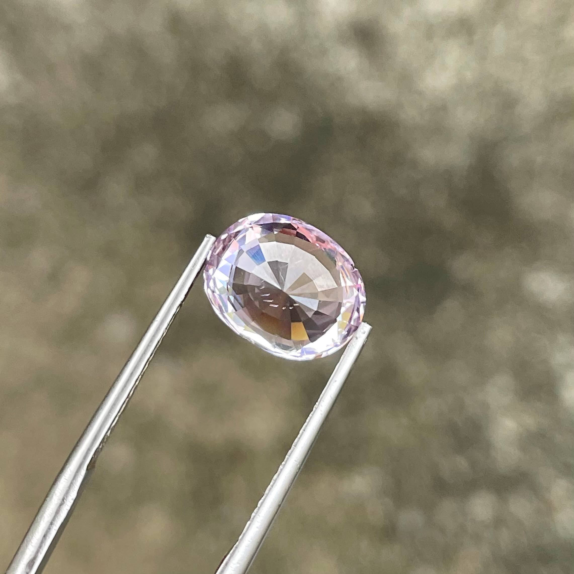 4.77 carats Pink Spinel Stone Oval Cut Natural Sri Lankan Gemstone