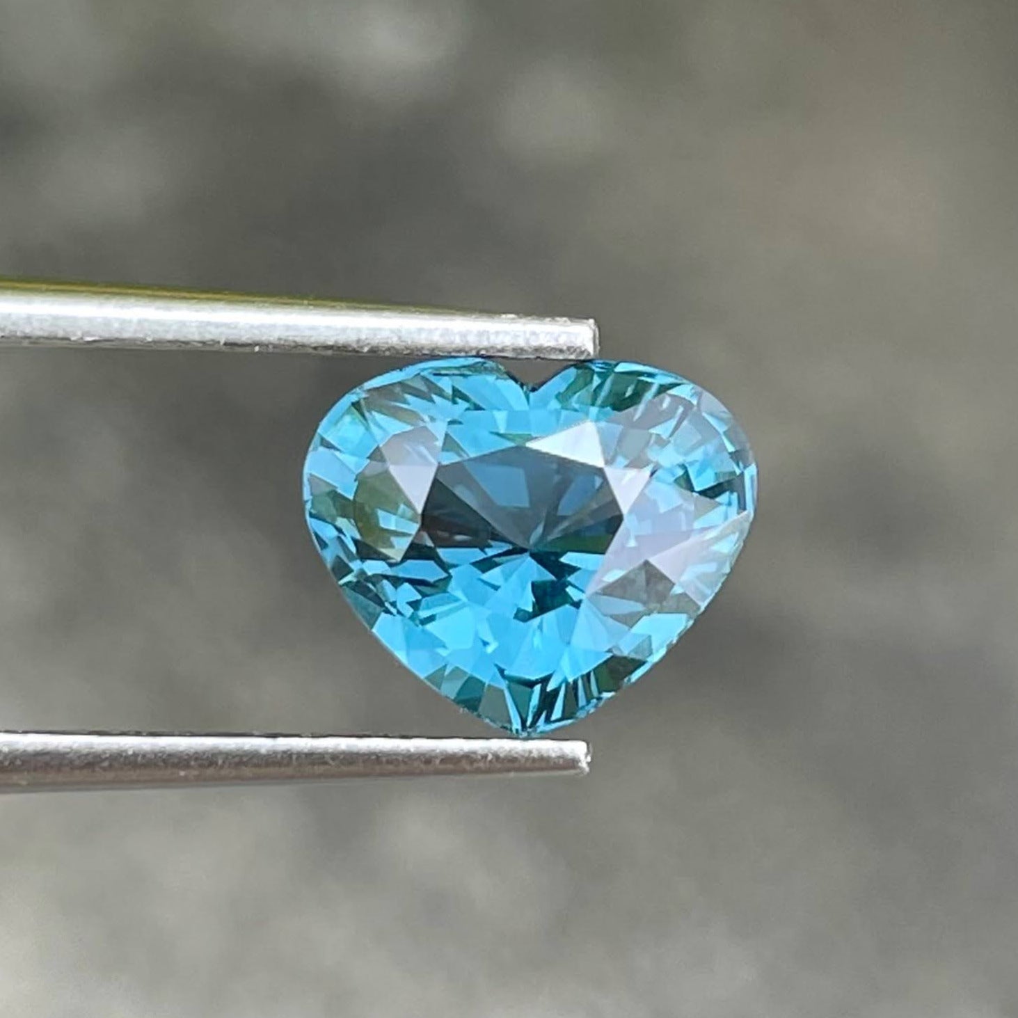 3.02 carats Blue Spinel Stone Heart Cut Natural Tanzanian Gemstone — view 1