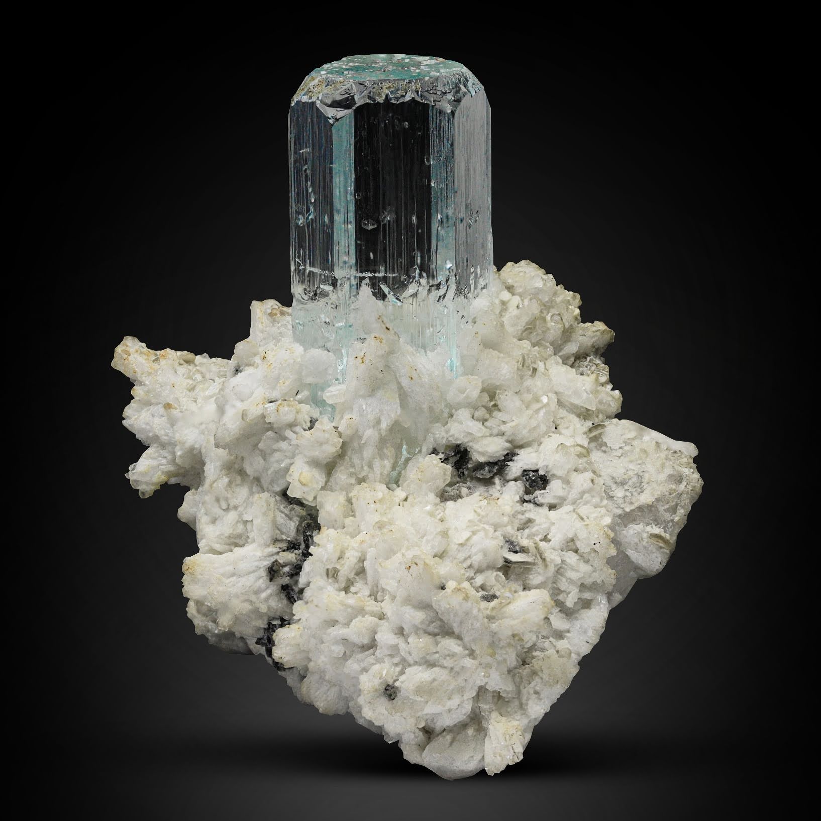 165 gram flawless Aquamarine crystal nicely positioned on Albite From Pakistan