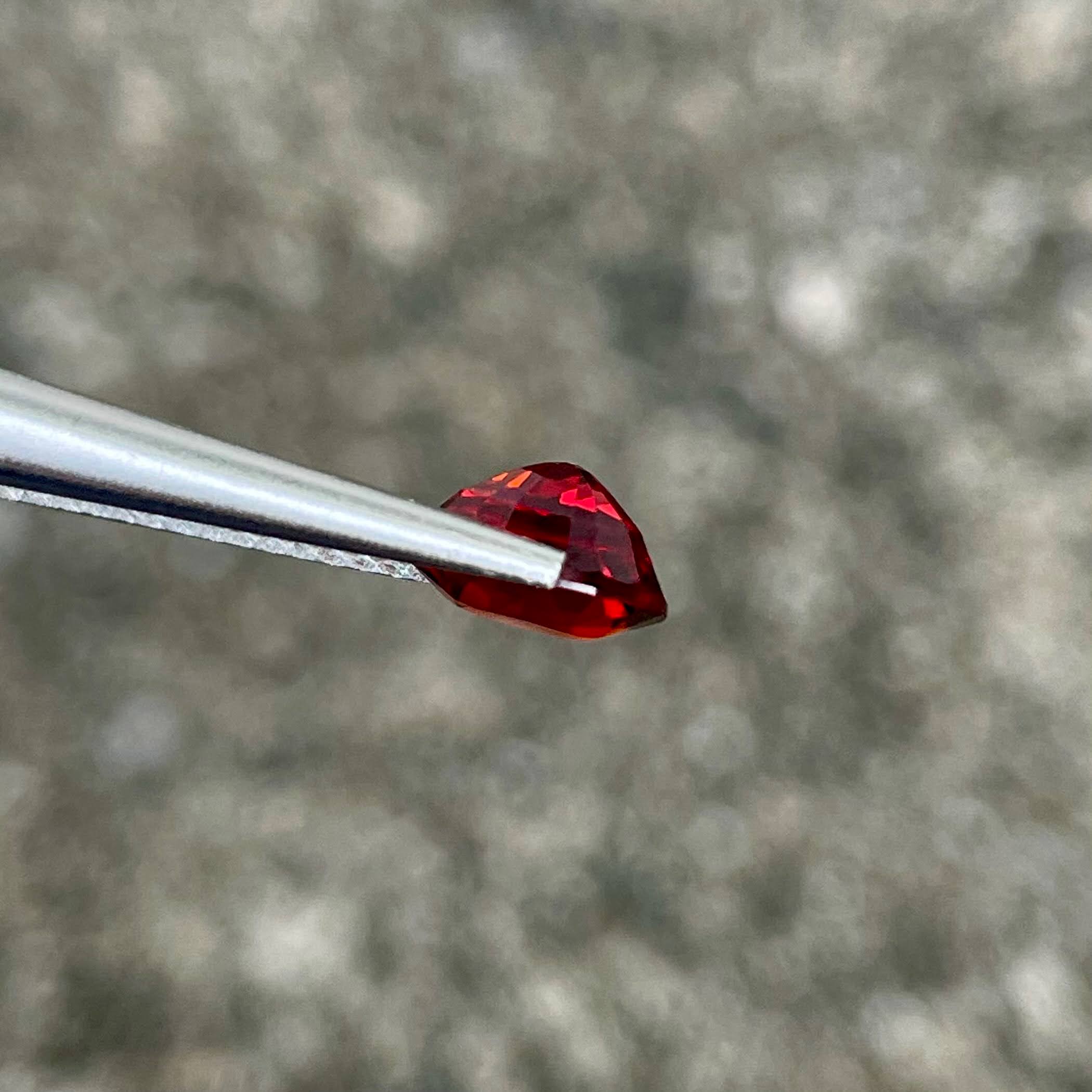 1.95 carats Red Spessartite Garnet Stone Oval Cut Natural African Gemstone