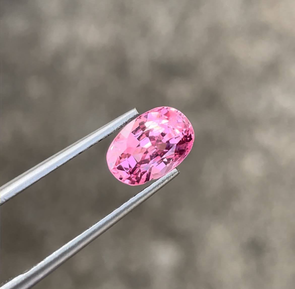 2.35 carats Pinkish Spinel Stone Cushion Cut Natural Gemstone from Burma — view 1