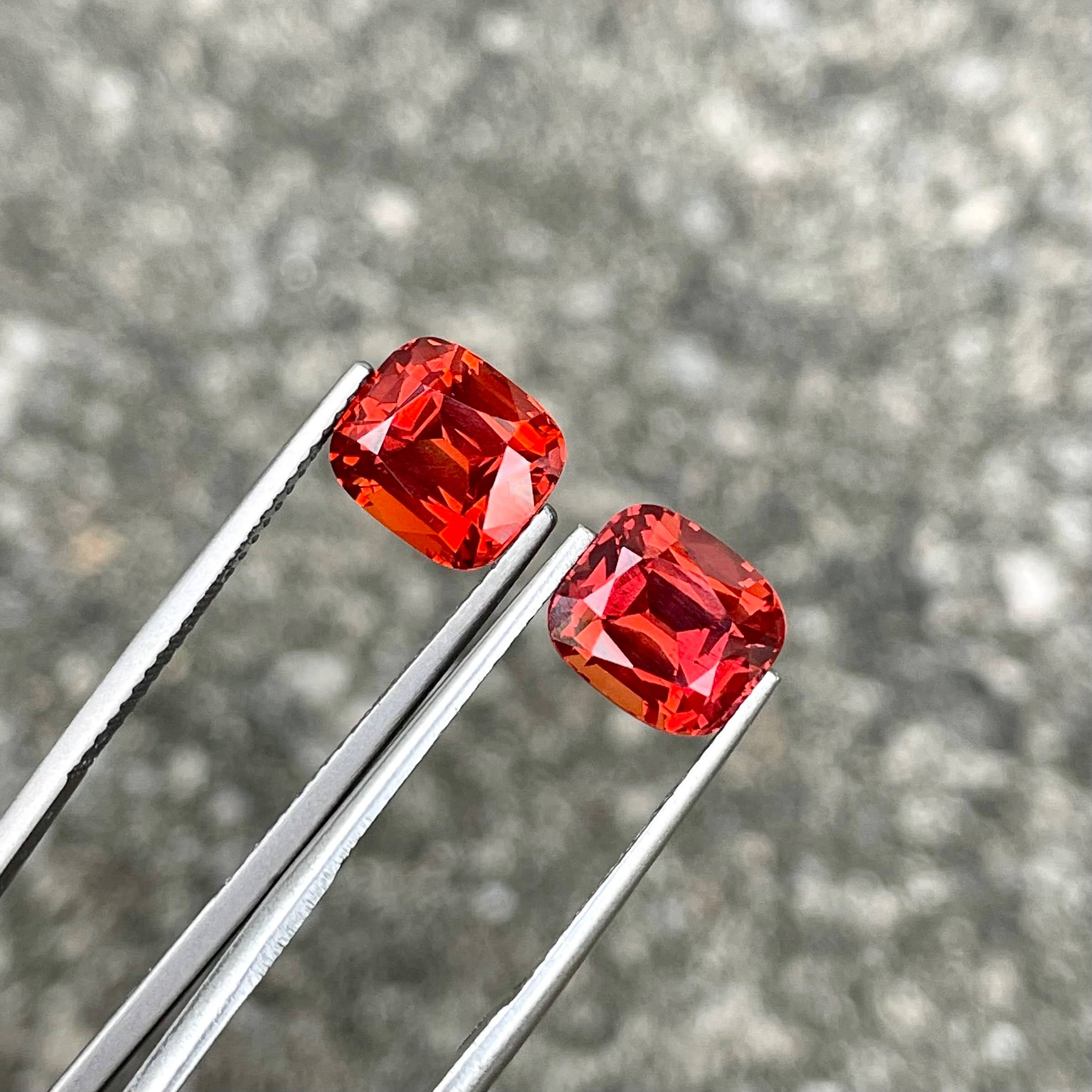 8.26 carats Spessartite Garnet Pair Cushion Cut Natural Tanzanian Gemstone — view 3